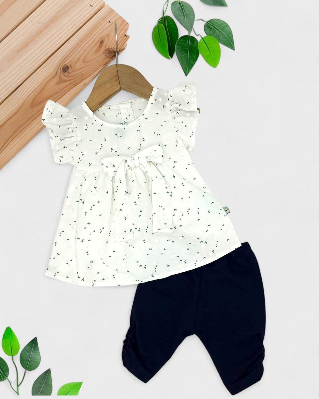 KIZ BEBEK 3-6-9-12-18-24 AY YAZLIK FİYONK DETAYLI BLUZLU TAYTLI BAYRAMLK ŞIK TAKIM R1875 - BEYAZ