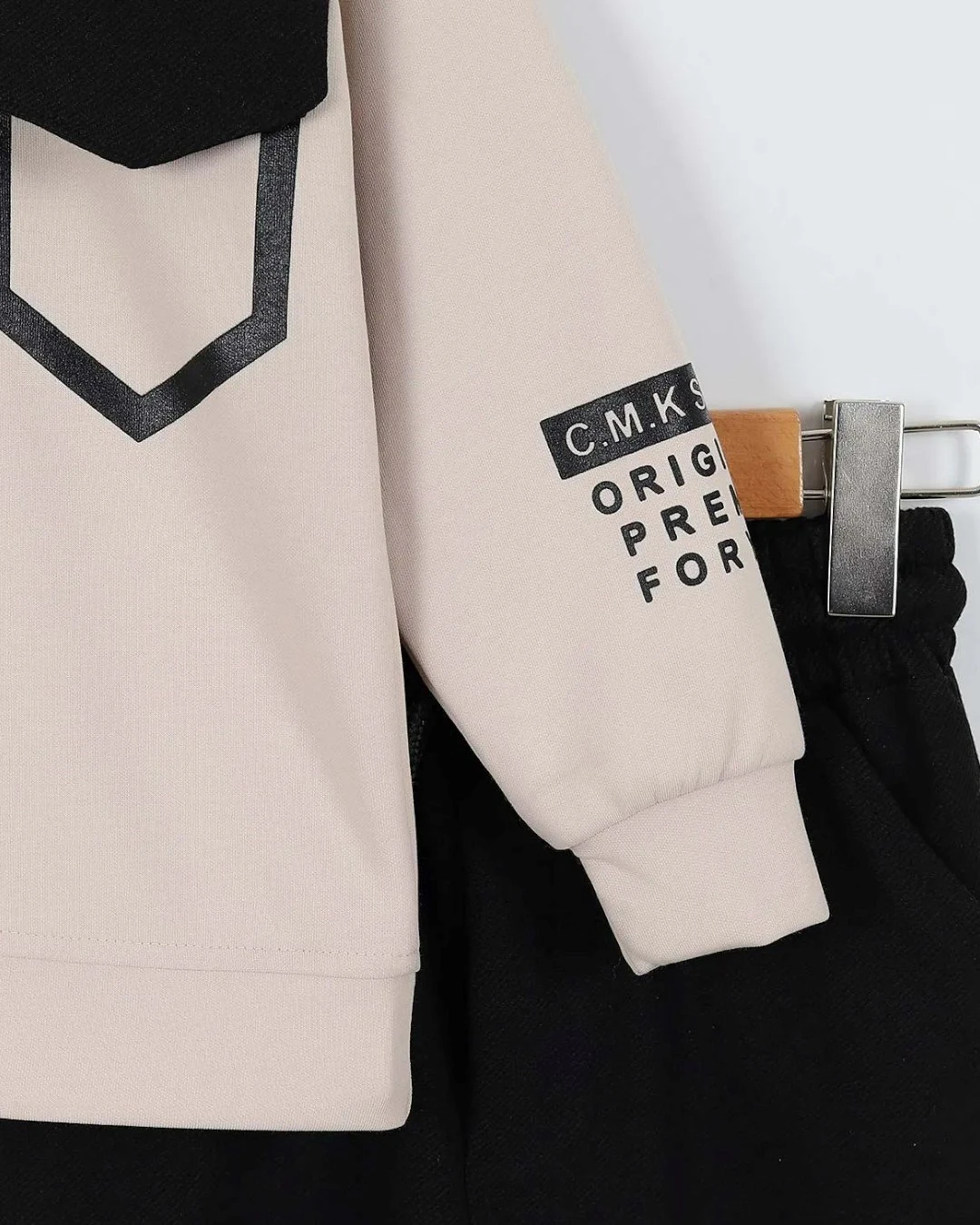 Erkek Çocuk Mevsimlik Yazı Baskılı Cep Detaylı Sweatshirt ve Pantalonlu Alt Üst Şık Takım 4-11 Yaş R2260