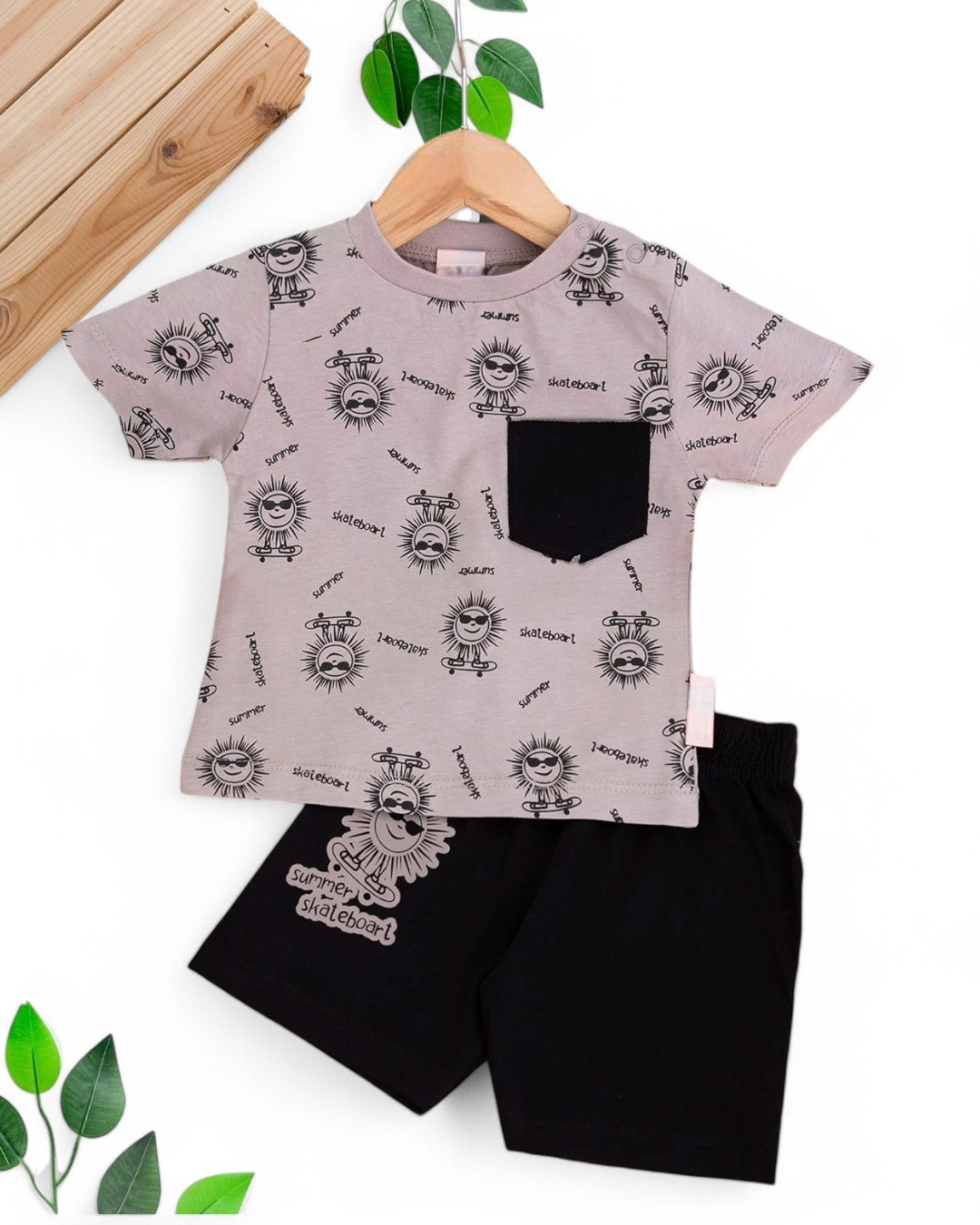 ERKEK BEBEK YAZLIK BASKILI CEP DETAYLI 6-9-12-18-24 AY ŞORTLU BEBEK TAKIMI R1691 - VİZON