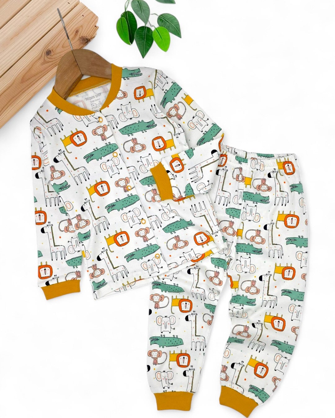 Erkek Bebek Hayvanlar Baskılı Mevsimlik %100 Pamuklu Çıtçıtlı Gecelik Pijama Takımı l 6-24 Ay R2252