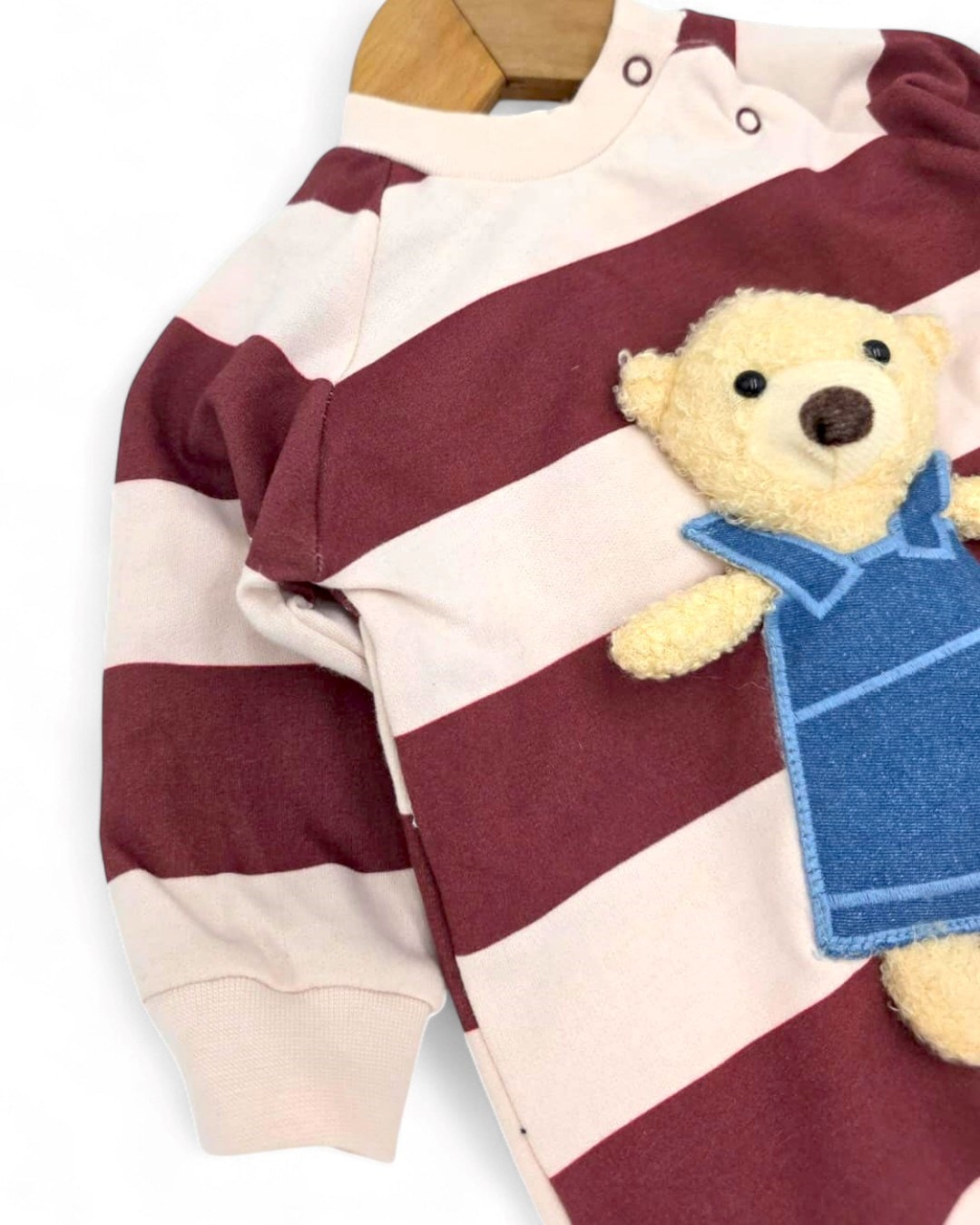 Ayıcık Aksesuarlı Çizgili Alttan Çıtçıtlı 3-12 Ay Bebek Tulumu %100 PAMUK R2021