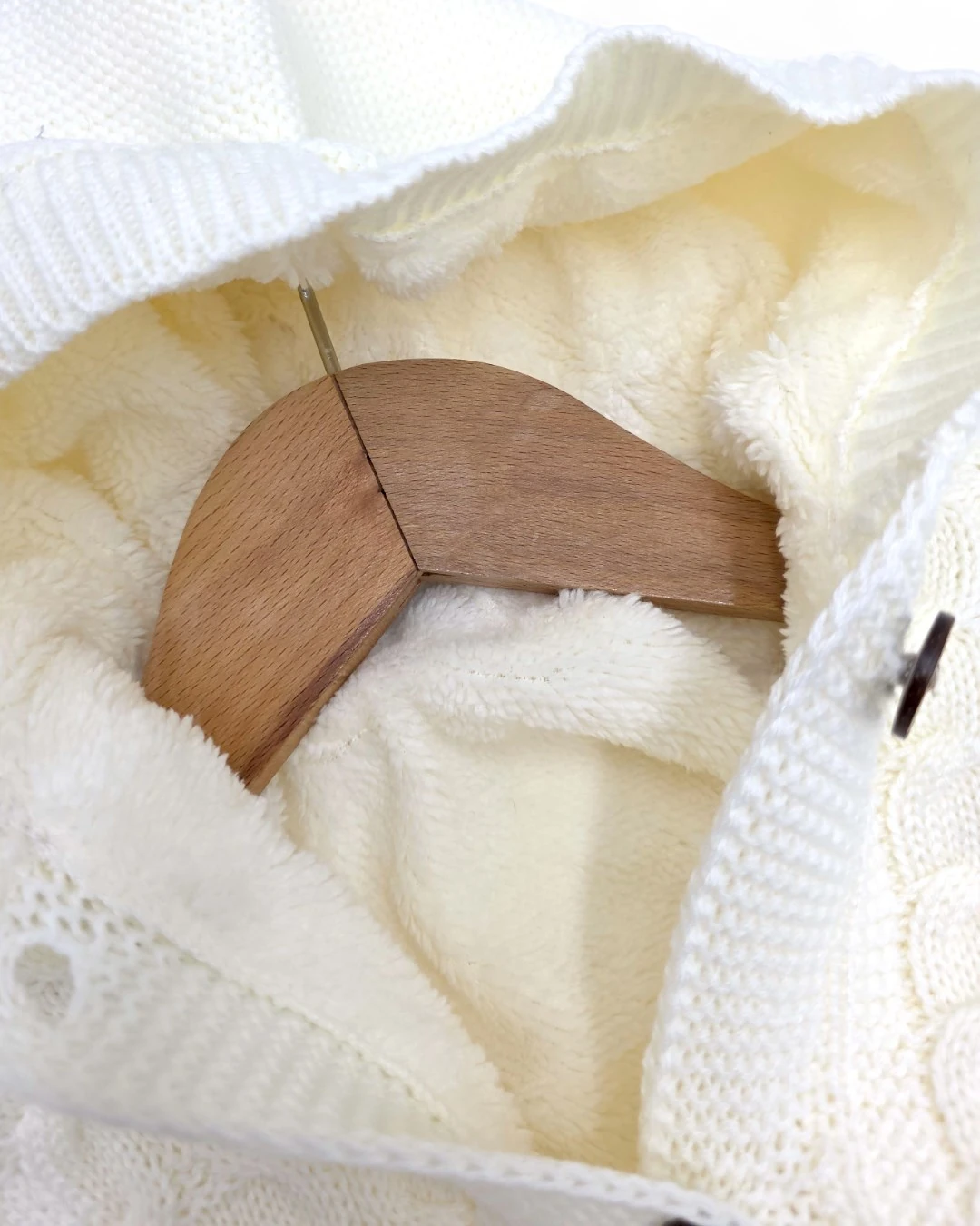 Kışlık Triko Bebek Tulumu, İçi Welsoftlu Düğmeli, Kapüşonlu 3-6-9-12 Aylık Kalın Peluş Tulum R2200