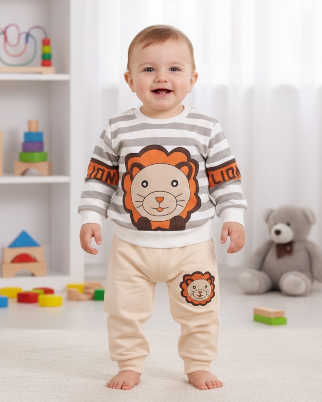     Aslan Desenli Bebek Takımı (3-18 Ay) - Çizgili Uzun Kollu Sweatshirt ve Eşofman Altı R2218 - GRİ