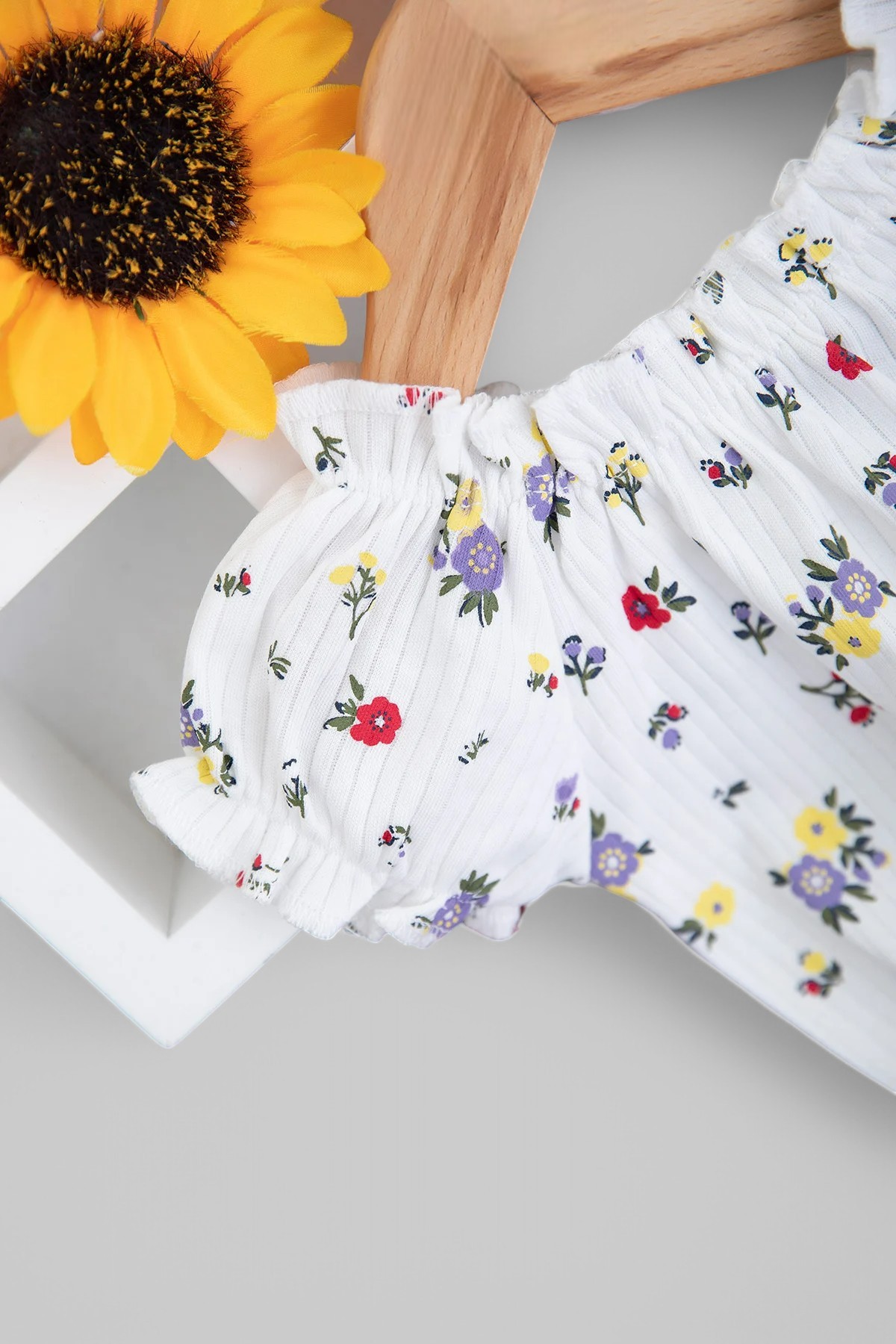 Kız Bebek Bandanalı Yazlık Çiçek Baskılı Interlok Fitilli Kumaş 6-9-12-18-24 Ay  Alt Üst Bebek Takım R1686