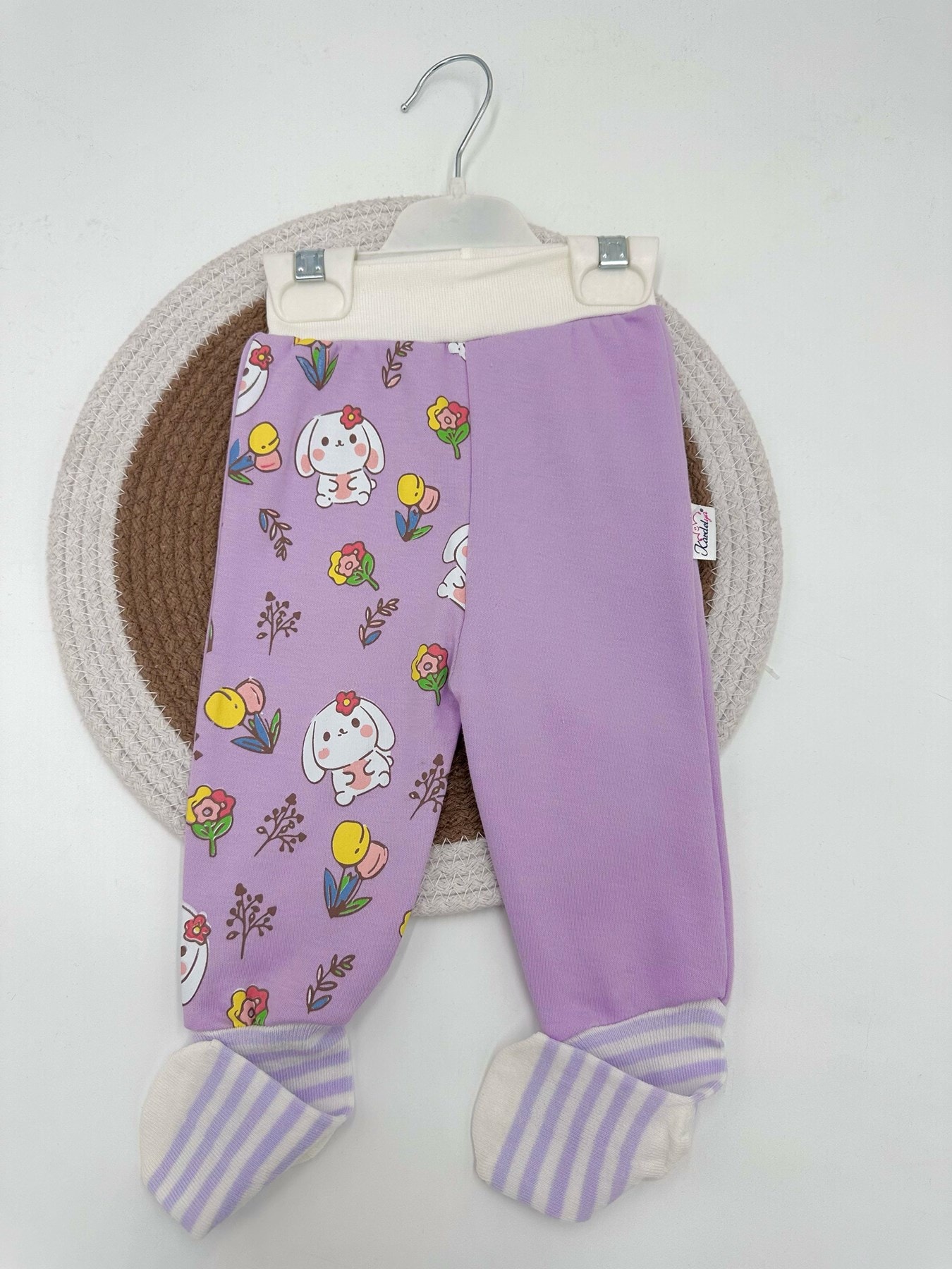 KIZ BEBEK ÇORAPLI TEK ALT ÇEŞİTLERİ 0-3-6-9-12 AY ÇORAPLI PATİKLİ ALT PİJAMA R1559 - LİLA- ÇİÇEK