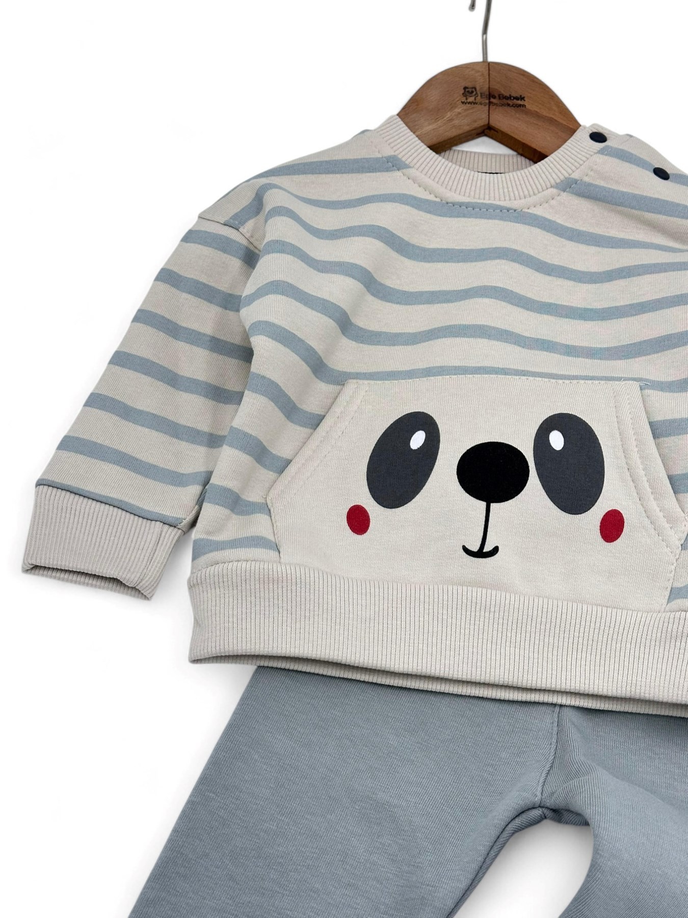 ERKEK ÇOCUK ÇİZGİLİ SEVİMLİ PANDA BASKILI KIŞLIK 3 İP ŞARDONLU POLARLI BEBEK TAKIMI R1455