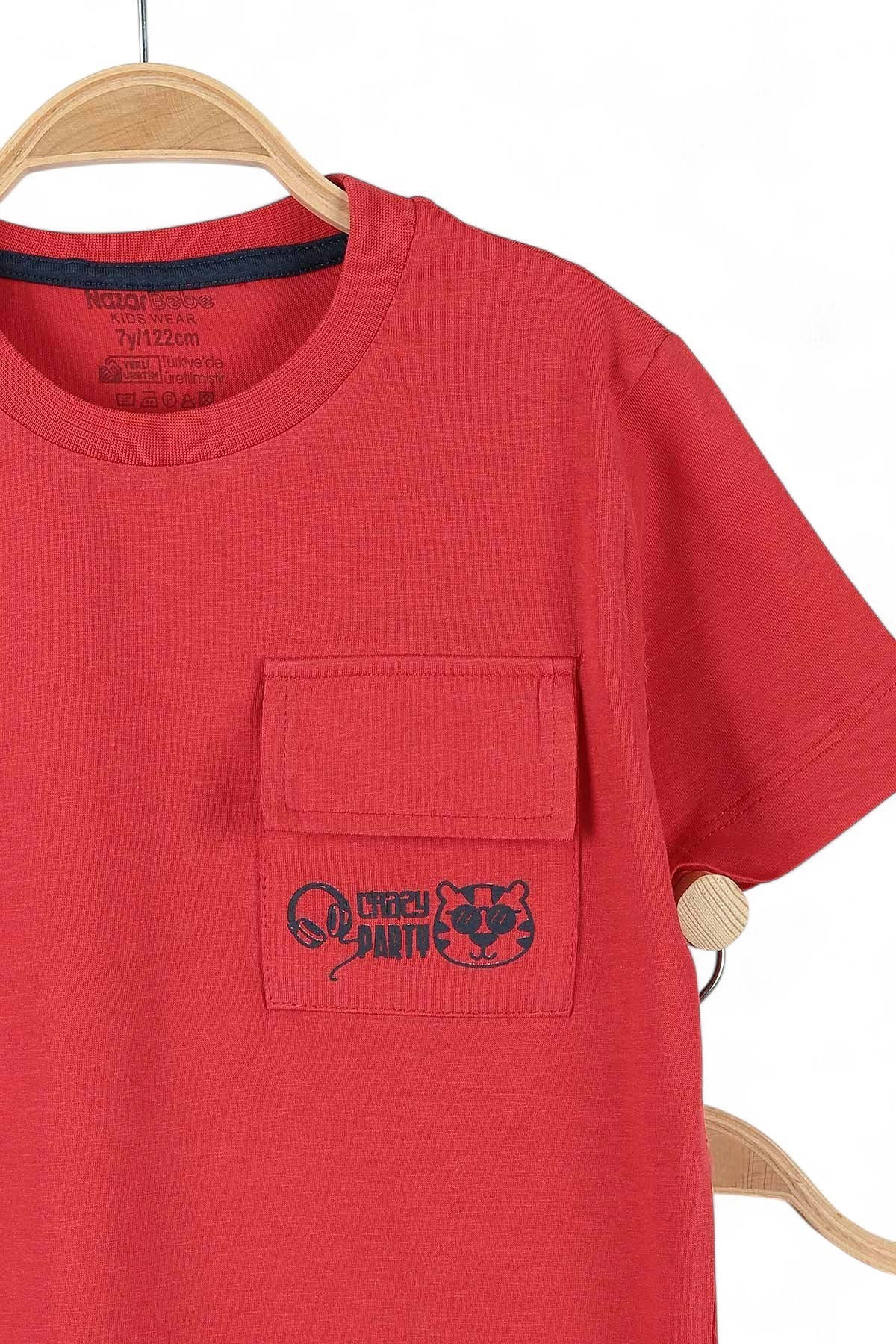 ERKEK ÇOCUC CRAZY BASKILI 8-9-10 YAŞ KIRMIZI T-SHIRT LACİVERT ŞORTLU YAZLIK TAKIM OT71
