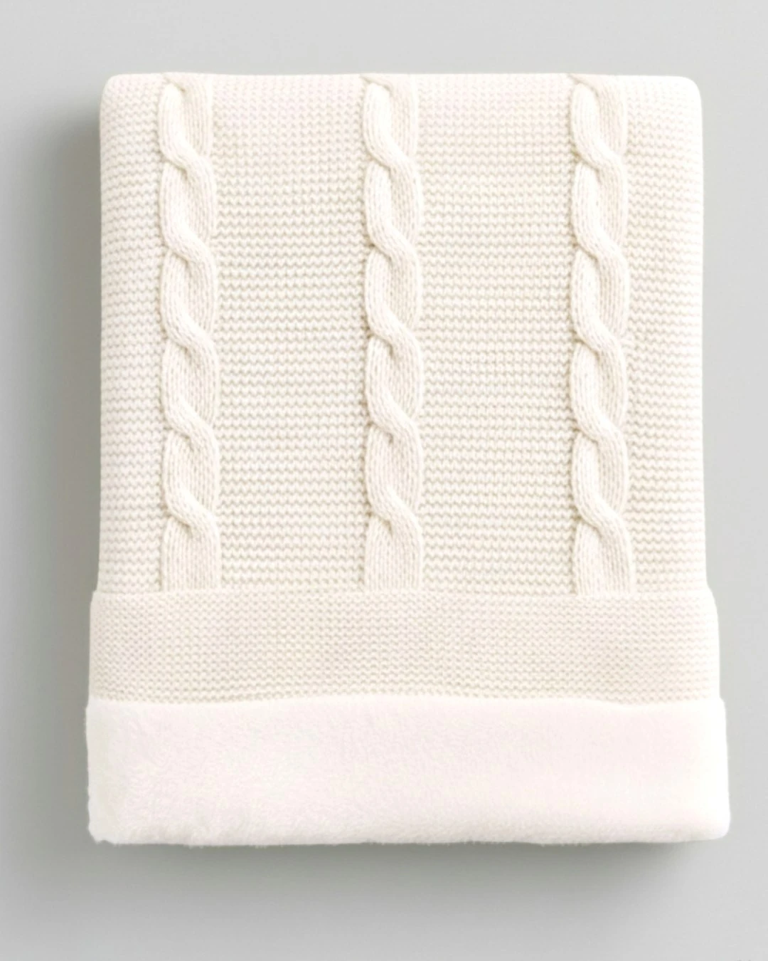 İçi Peluş Polar Dışı Triko Örgü Bebek Battaniyesi Kalın,Yumuşak,Saç Örgü Desenli 90x90 cm R2354 - EKRU