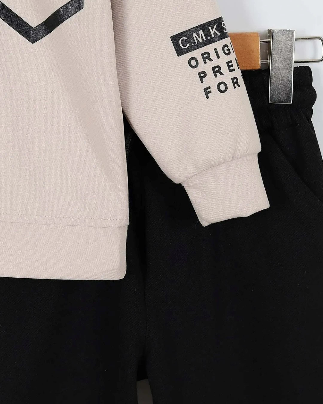 Erkek Çocuk Mevsimlik Yazı Baskılı Cep Detaylı Sweatshirt ve Pantalonlu Alt Üst Şık Takım 4-11 Yaş R2260