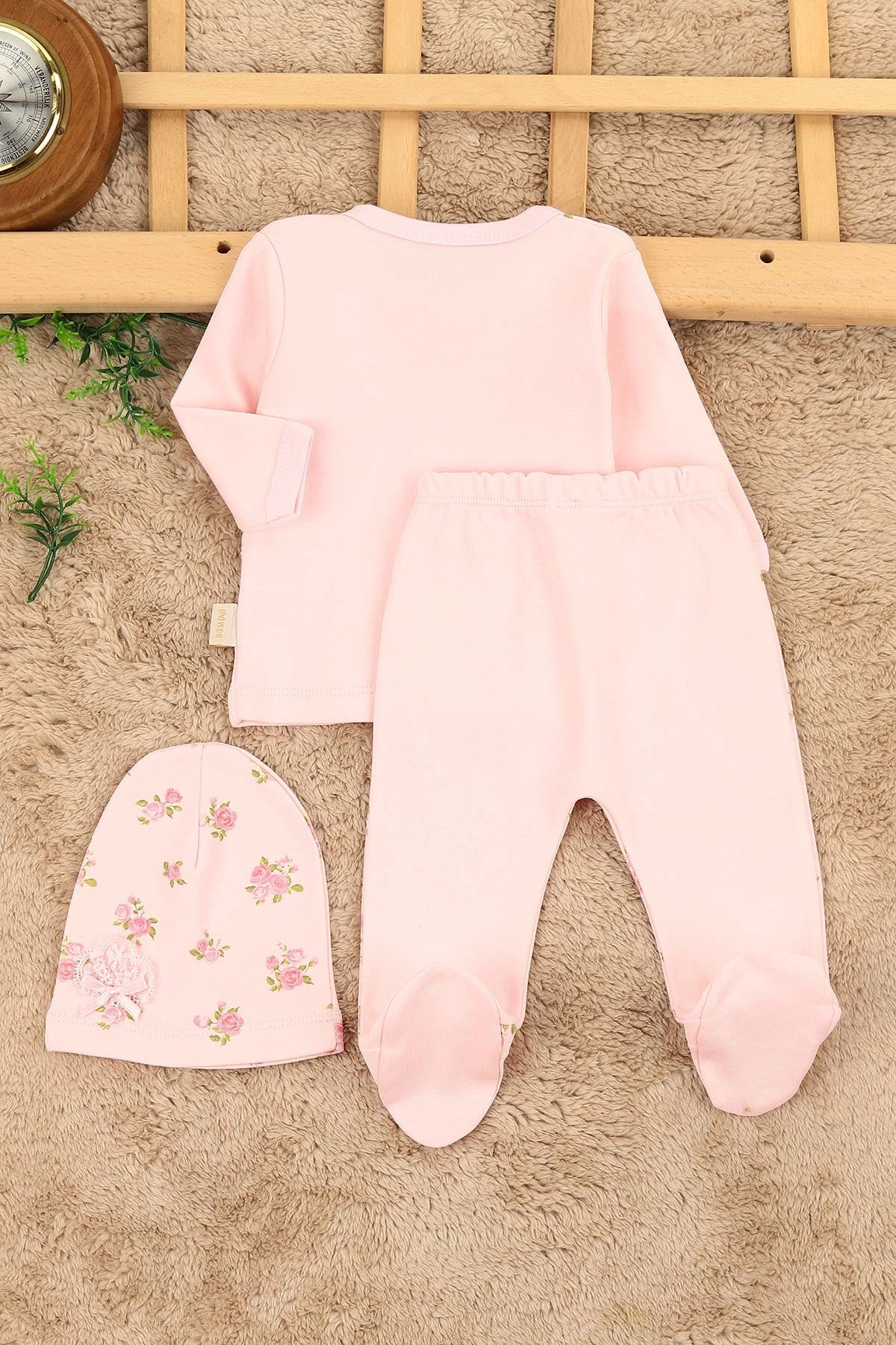 Kız Bebek Kaneviçe Gül Detaylı Fiyonklu 3 Parça Hastane Çıkışı / Zıbın Seti / Bebek Takım YeniDoğan R429