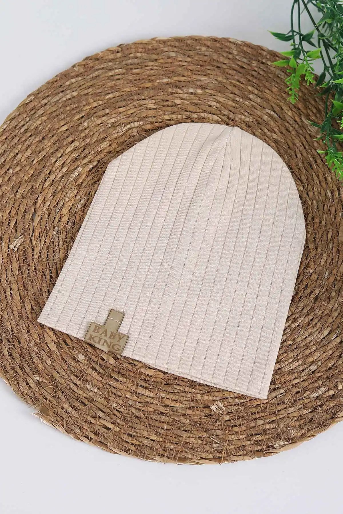Erkek Bebek %100 Pamuklu Fitilli Penye Bere BR21 - KREM