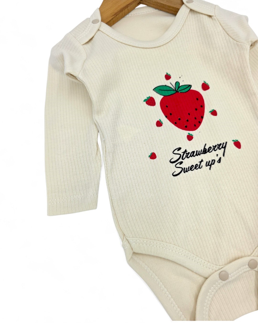Kız Bebek Yeni Doğan Çilek Baskılı Uzun Kollu, 0-3-6-9 Ay Çıtçıtlı Bodyli 2'li Alt Üst Takım R2150