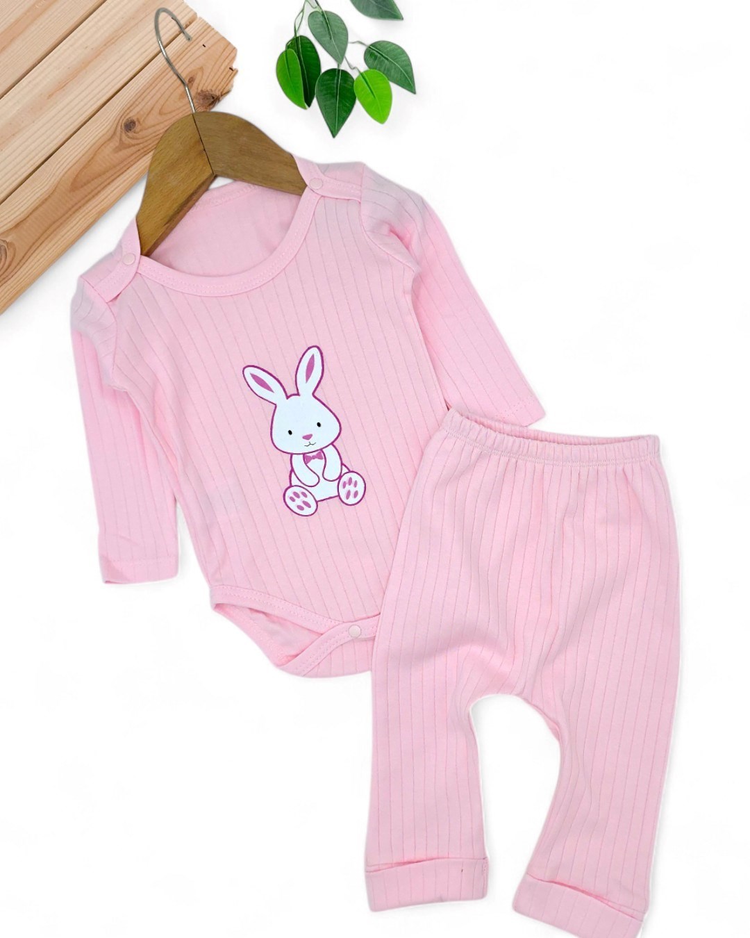 Kız Bebek Yenidoğan Tavşan Nakışlı Fitilli Çıtçıtlı Badi ve Altlı Natural Pamuk Bebek Takımı 0-9 Ay  R2154 - PEMBE