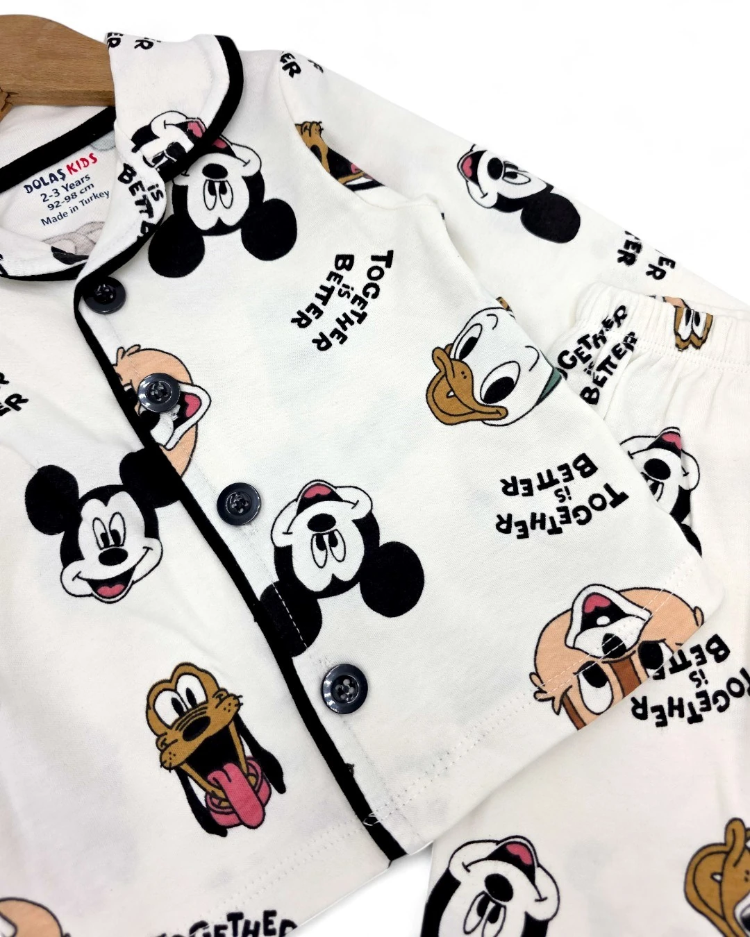 Erkek Çocuk Karışık Çizgi Film Karakteri Baskılı Kruvaze Yakalı Mevsimlik Gecelik Pijama Takımı R2178