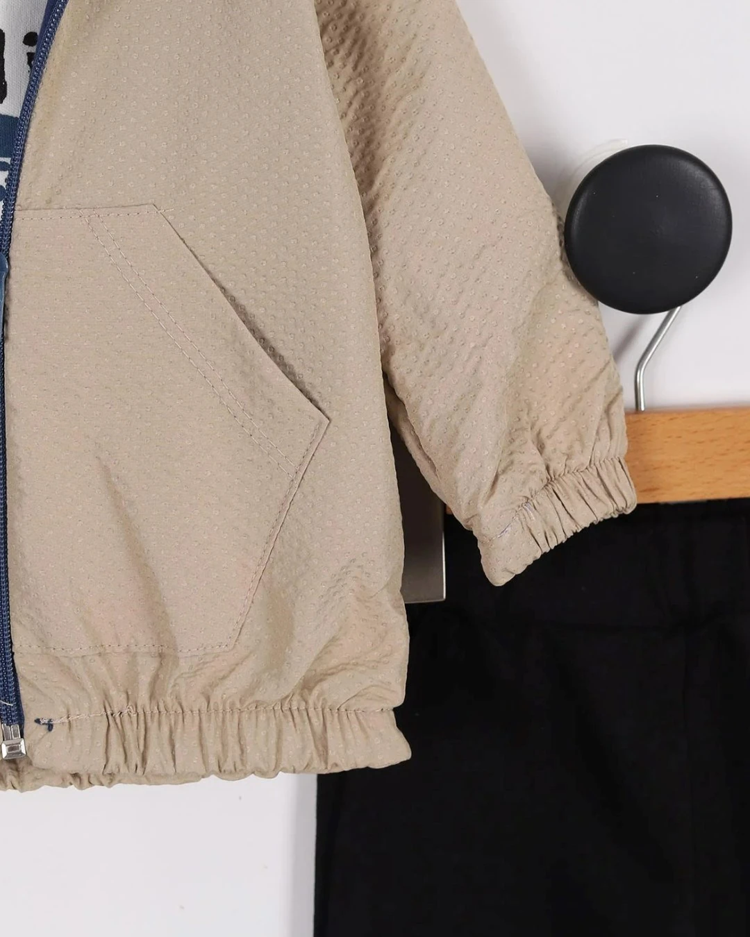 Erkek Bebek Yağmurluklu Kapüşonlu, 3 Parça Mevsimlik Alt Üst Takım l 3-6-9-12-18 Ay R2234