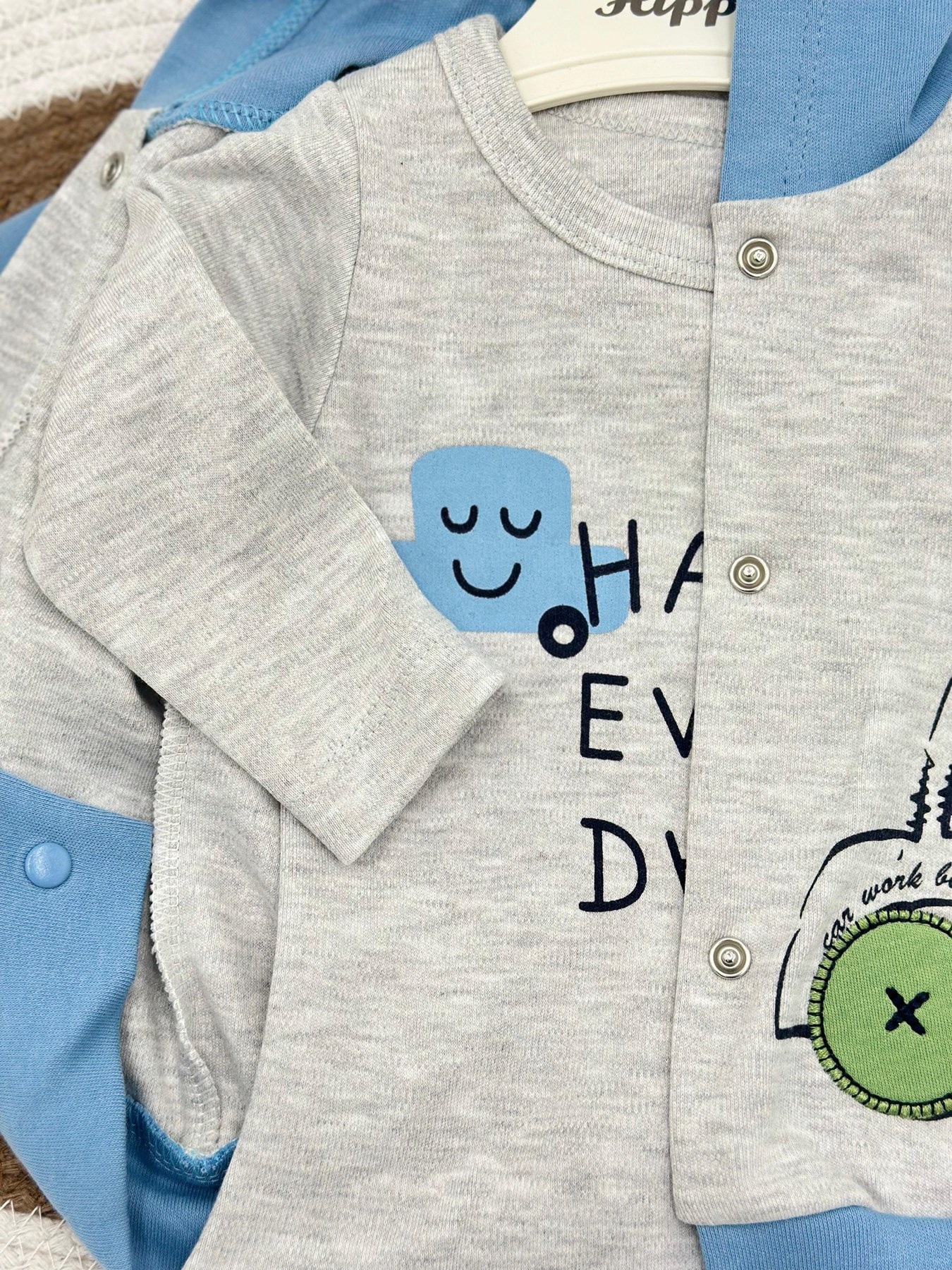 Erkek Bebek Mevsimlik Araba Nakışlı 3'lü Zıbınlı Yeni Doğan 3-6-9 Ay Bebek Takımı R1203