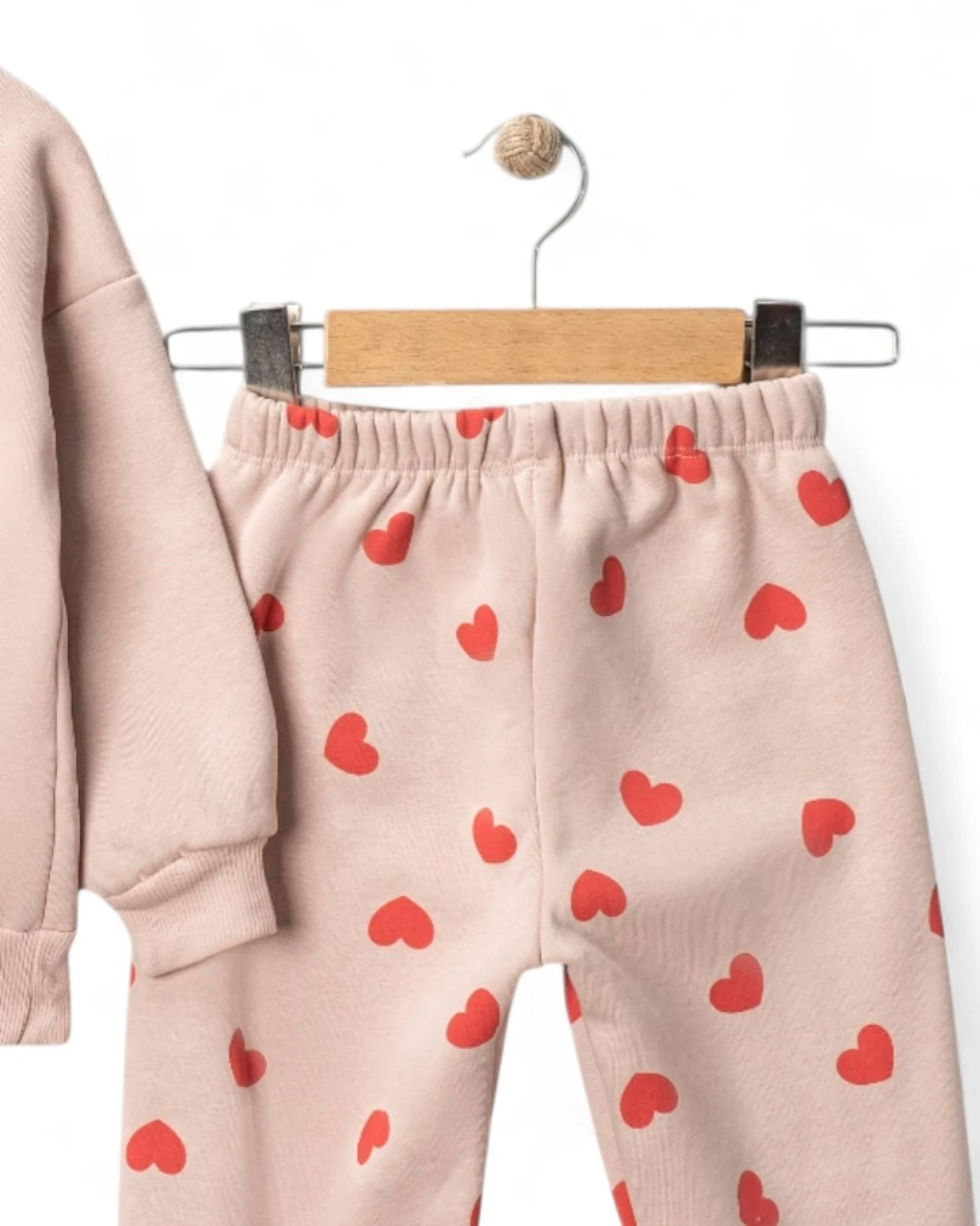 Kız Çocuk Kışlık 3 İp Şardonlu, 1-2-3-4 Yaş, Kalp Nakışlı Kalın Alt Üst Eşofman Bebek Takımı R2343