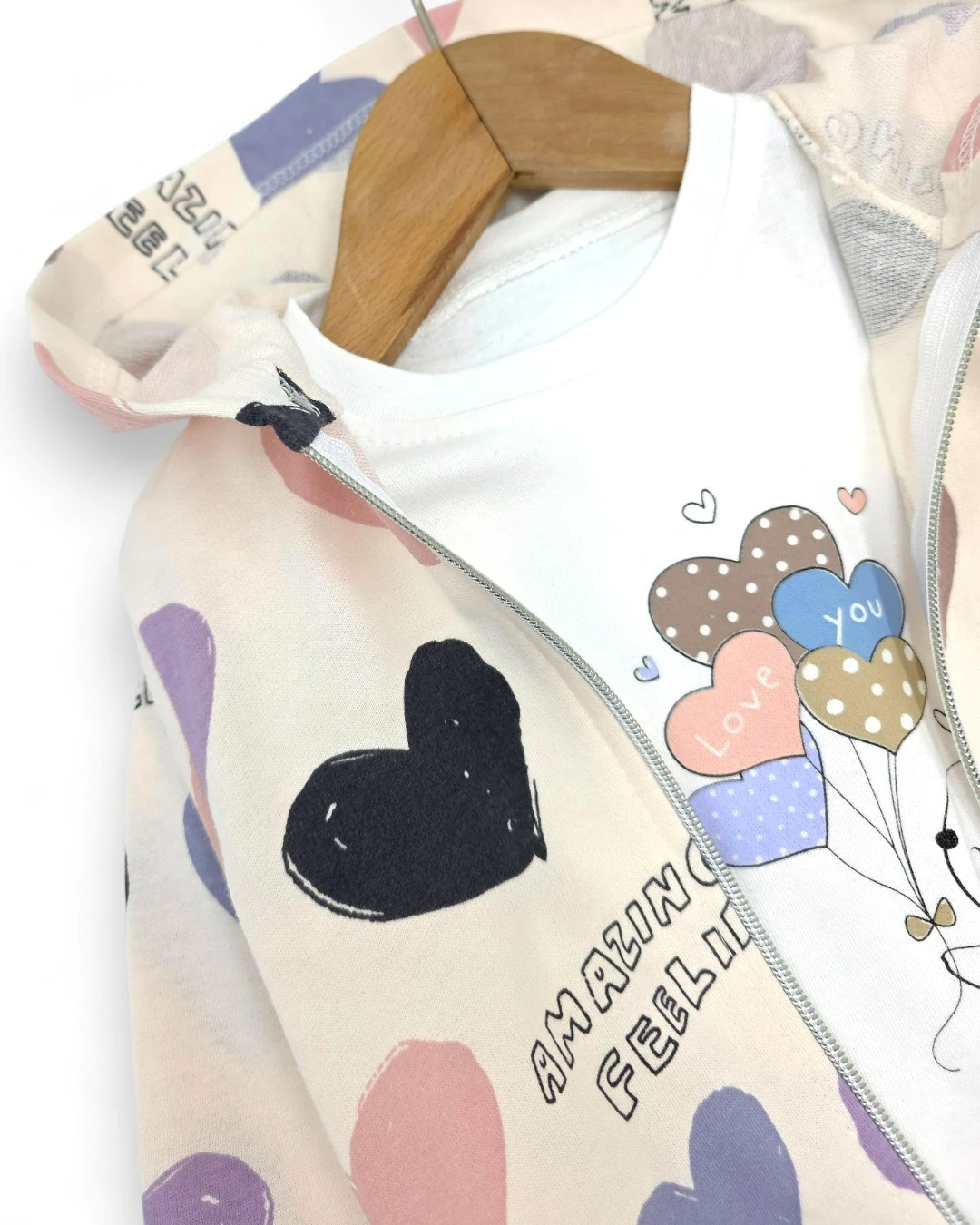 Kalp Desenli Kapüşonlu Hırkalı Kız Bebek Eşofman Takımı 3’lü Set 6-9-12-18-24 Ay l %100 Pamuk R2340