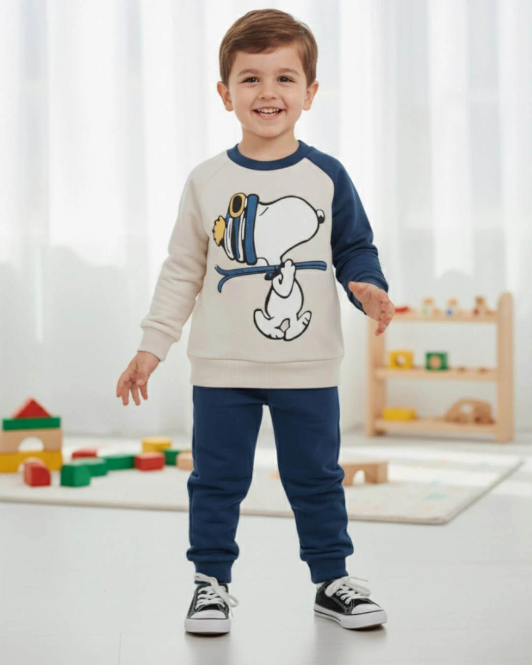 Erkek Çocuk Mevsimlik Snoopy Baskılı 2-3-4-5 Yaş Bisiklet Yakalı Eşofman Kreş Takımı R552