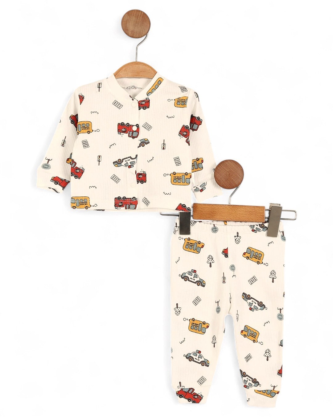 Erkek Bebek Araba Baskılı İnce Fitilli Gecelik Pijama Takımı Çıtçıtlı  Alt Üst Takım  R1474 - BEJ