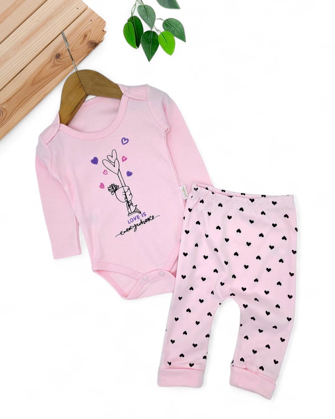 Kız Bebek Yeni doğan Kalp Desenli Çıtçıtlı Badi ve Altlı Natural Pamuk Bebek Takımı 0-9 Ay R851 - PEMBE