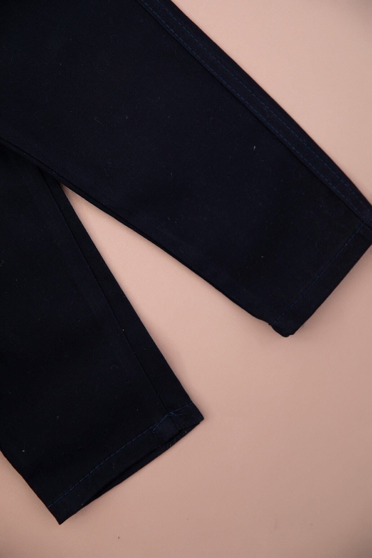 Erkek Çocuk Papyonlu Gömlekli Keten Pantalonlu Askılıklı Bayramlık Alt Üst Çocuk Takımı R506
