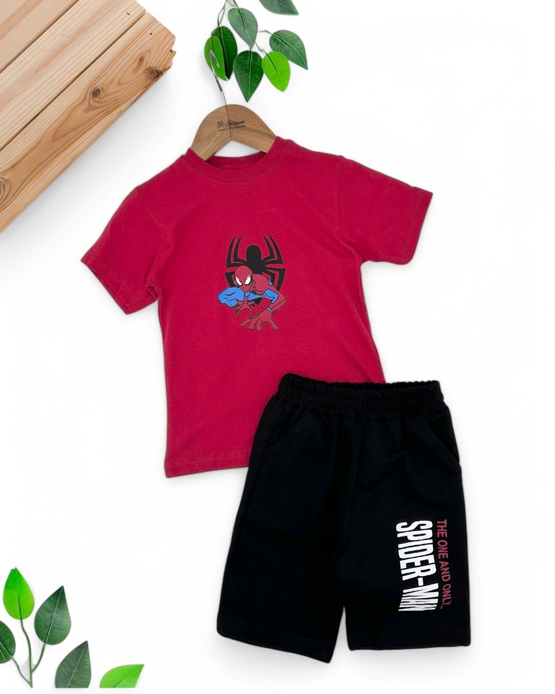 ERKEK ÇOCUK YAZLIK SPIDER-MAN BASKILI T-SHIRT VE ŞORTLU 2-3-4-5-6 YAŞ TAKIM R1771 - KIRMIZI