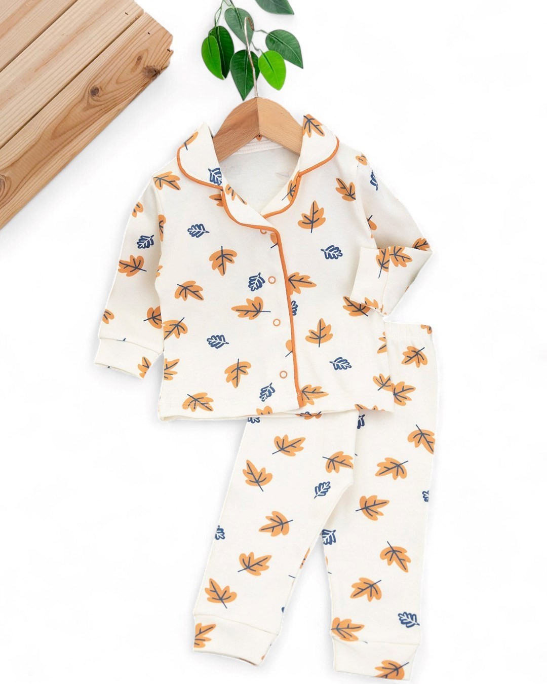 Yaprak Baskılı Kruvaze Yakalı 3-6-9-12 Ay %100 Pamuklu Pijama Takımı l Gecelik Takımı R2039