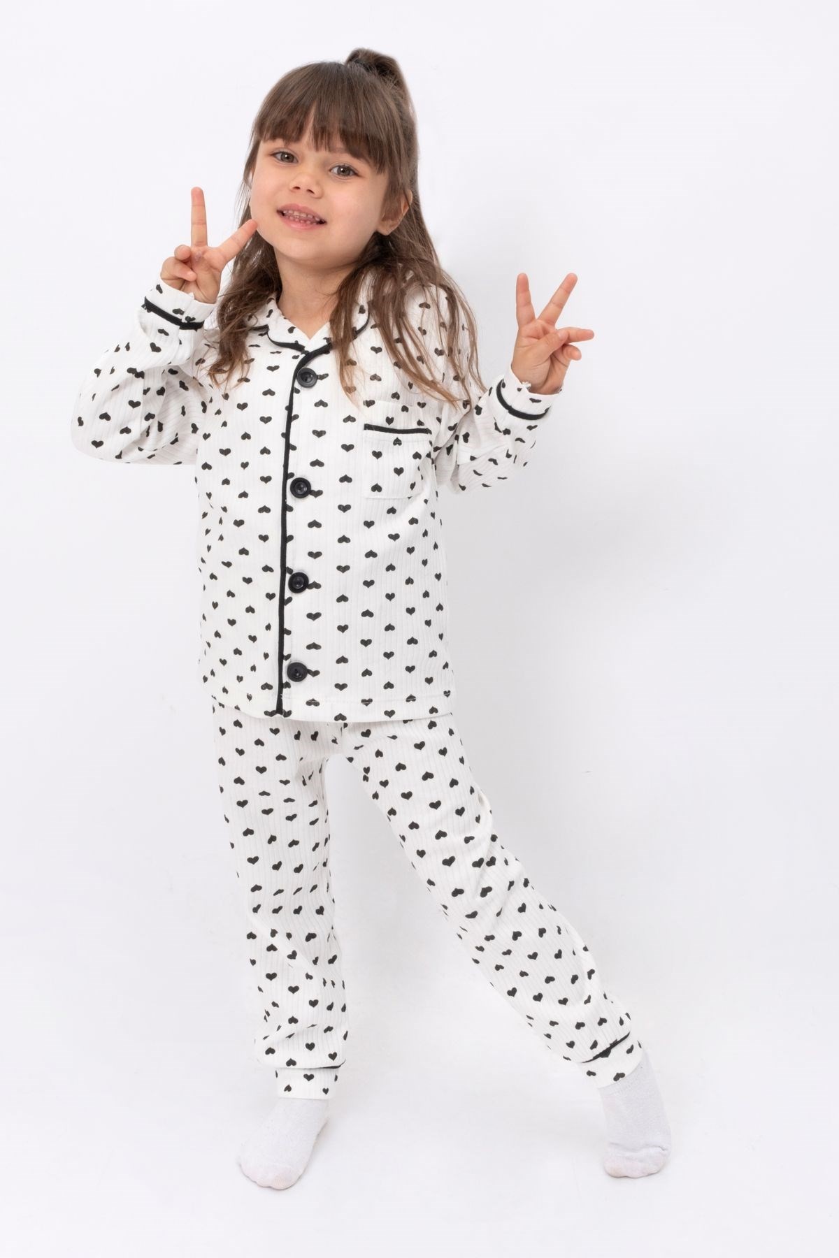 KIZ BEBEK FİTİLLİ KALP BASKILI MEVSİMLİK İNCE DÜĞMELİ GECELİK ALT ÜST TAKIMI / DAR KALIP R916 - SİYAH