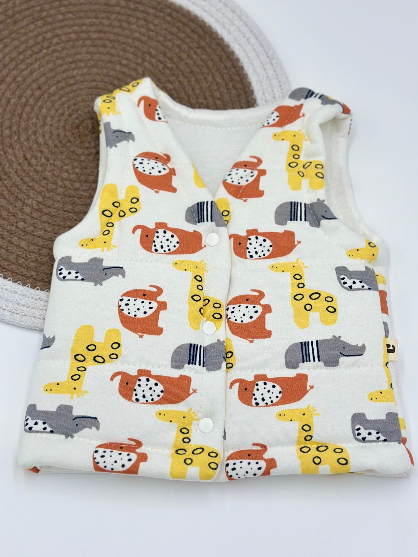 ERKEK BEBEK YENİ DOĞAN ELYAF DOLGULU BASKILI YELEK 3-12 AY R1160