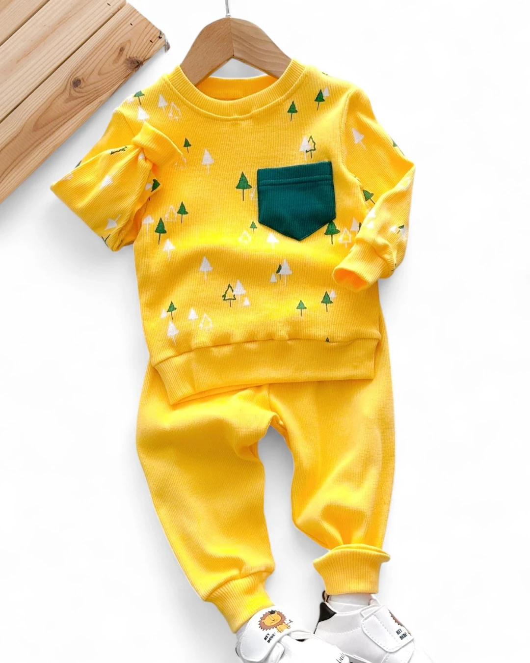 Fitilli Ağaç Baskılı Unisex 6-9-12-18-24 Ay Kaşkorse Mevsimlik Kumaş Alt Üst Bebek Takımı R2375