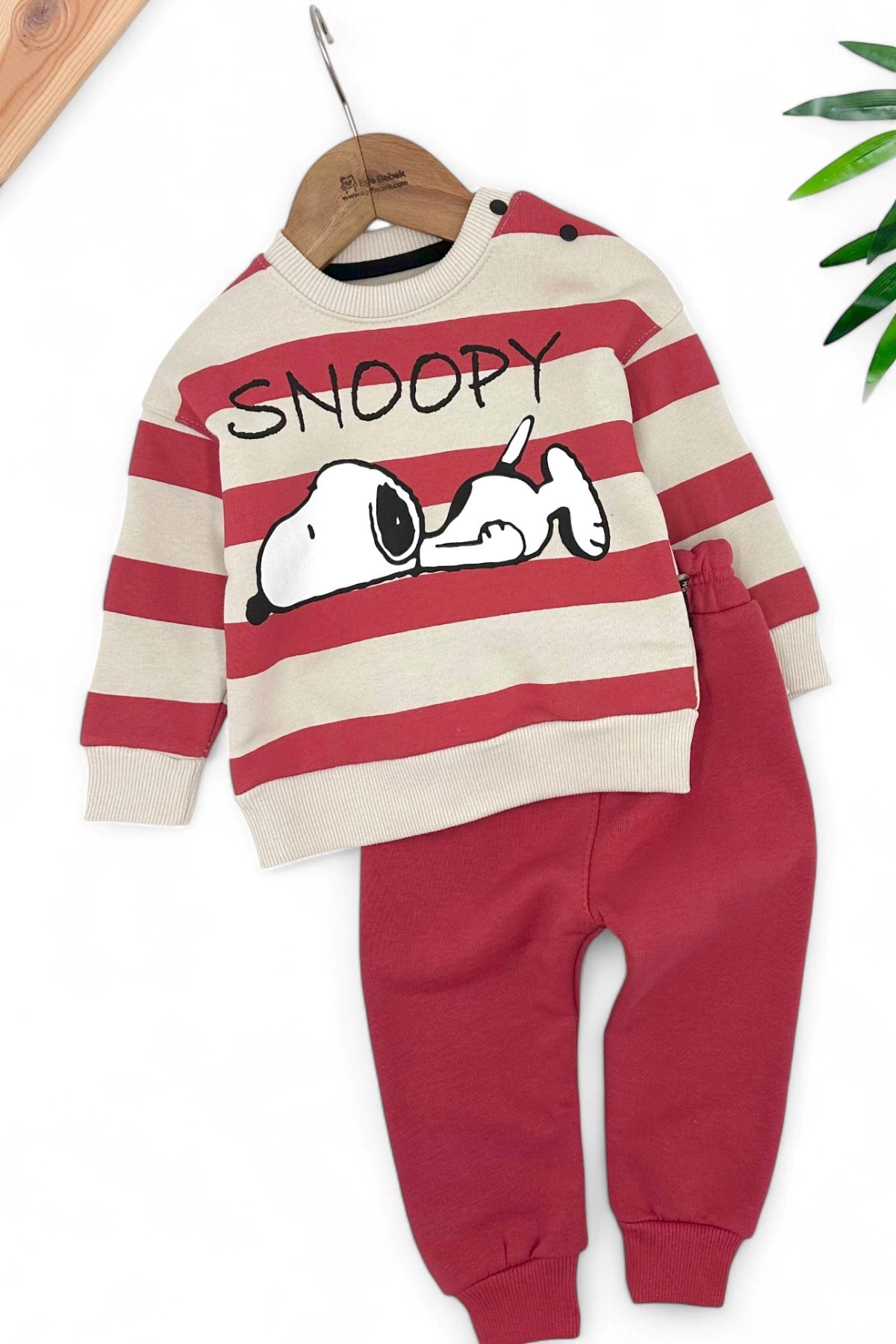 ERKEK BEBEK ÇİZGİLİ SNOOPY BASKILI KIŞLIK POLARLI 3 İP ŞARDONLU 3-6-9-12-18 AY BEBEK TAKIMI R1451 - KIRMIZI