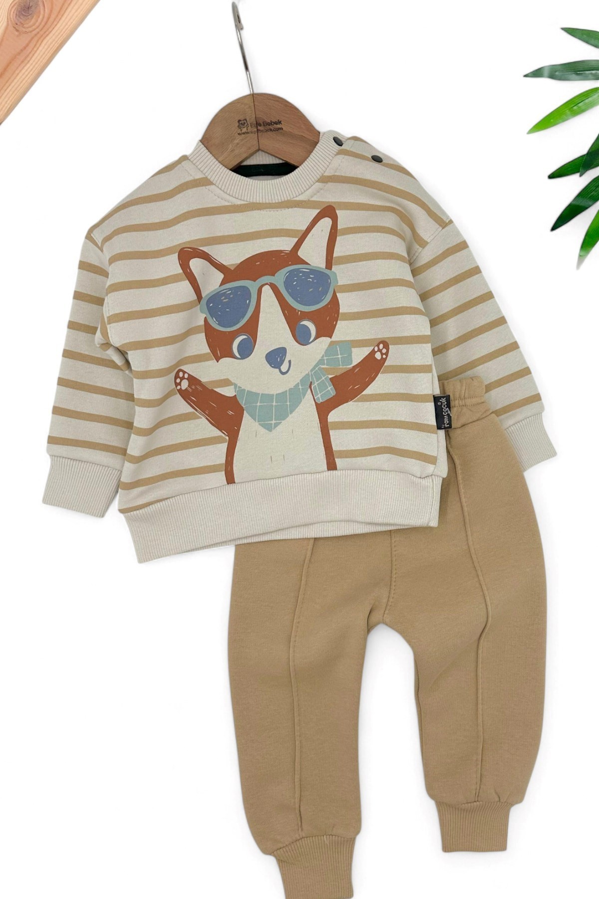ERKEK BEBEK KIŞLIK 3 İP ŞARDONLU POLARLI TİLKİ BASKILI ÇİZGİLİ ALT ÜST BEBEK TAKIMI  R1454 - KAHVE