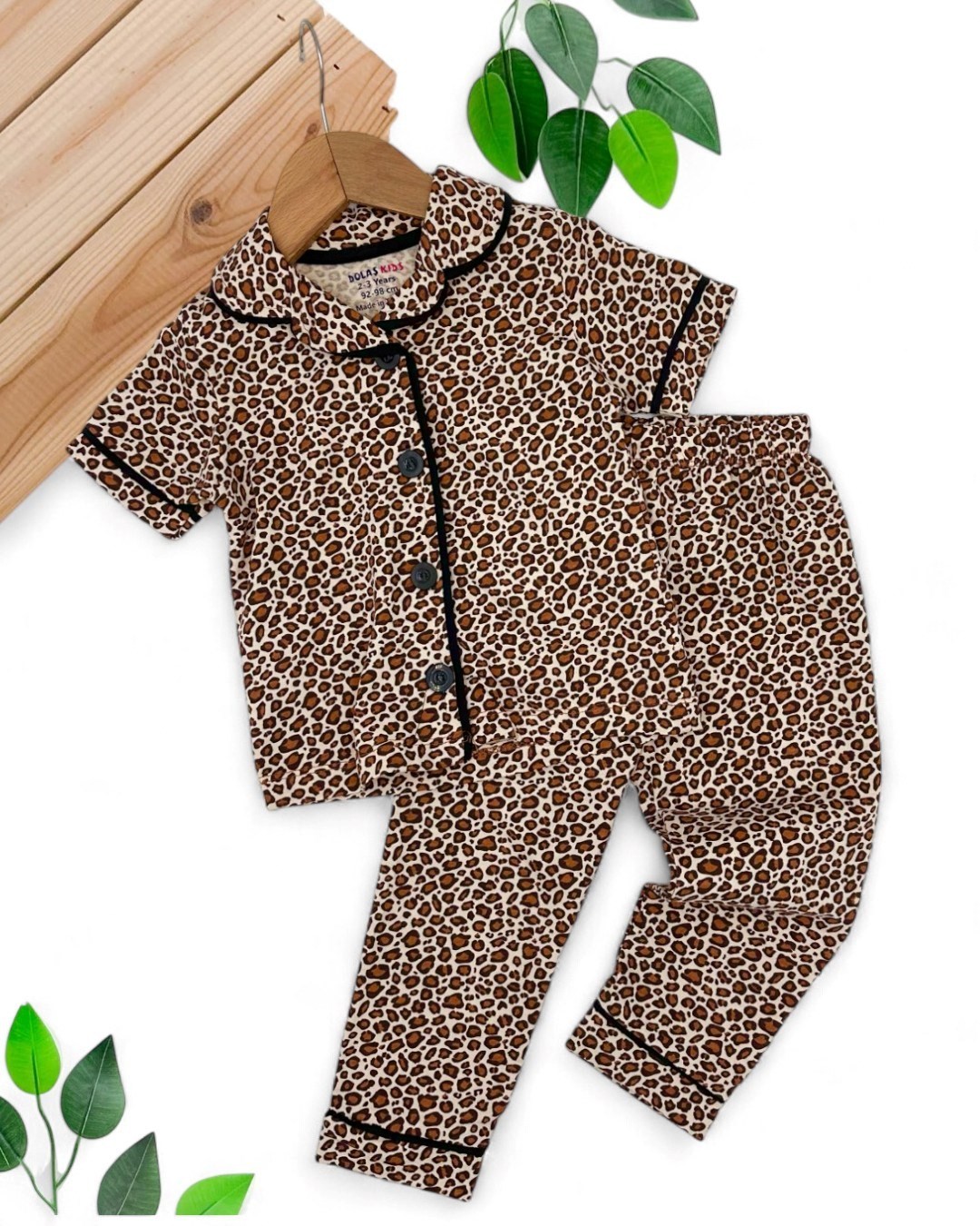 KIZ ÇOCUK YAZLIK 2-3-4-5-6 YAŞ LEOPAR DESENLİ KISA KOLLU DÜĞMELİ GECELİK PİJAMA TAKIMI R1795
