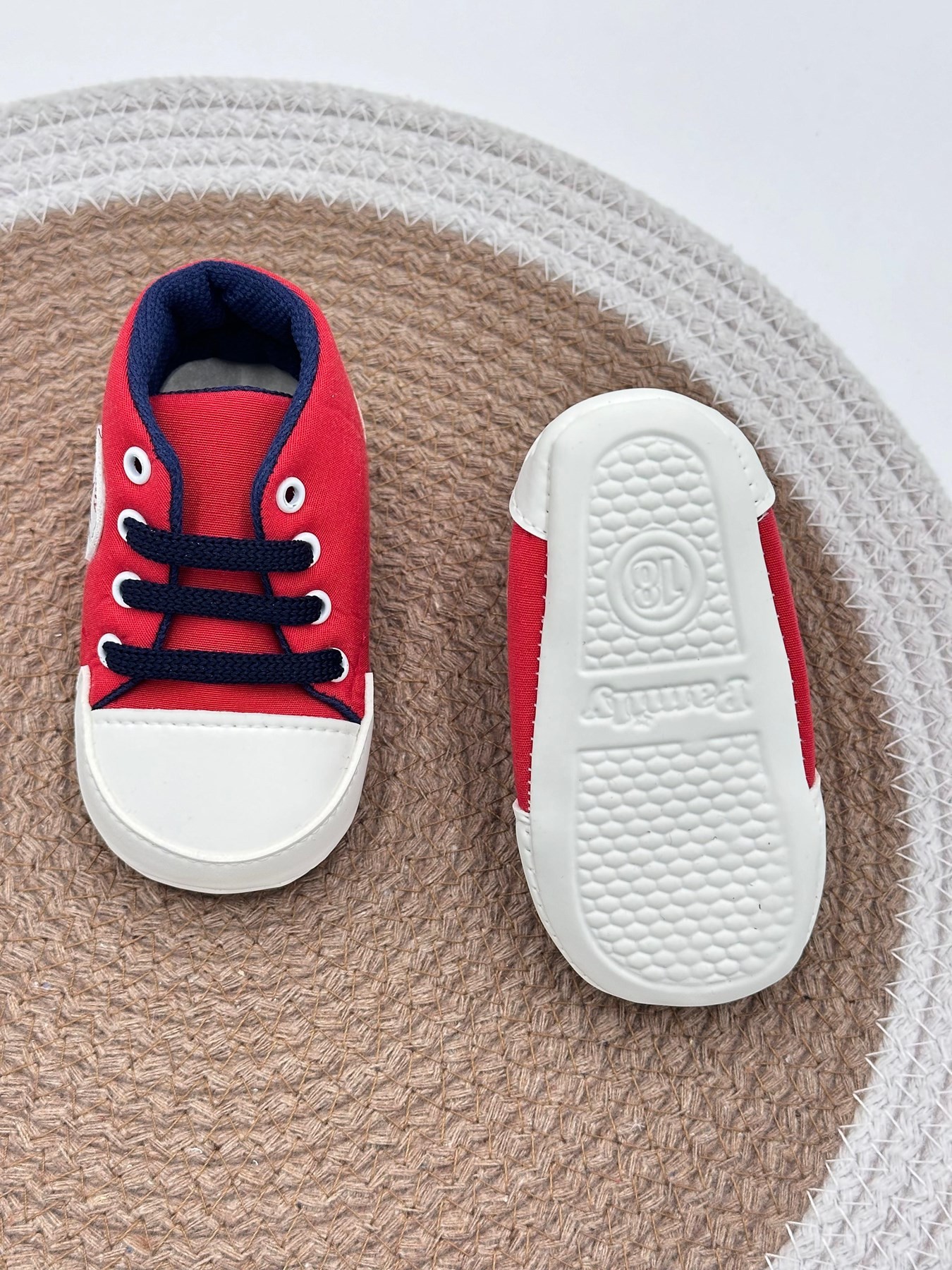 BEBEK ŞİRİN CONVERSE BEBEK PANDUF, EV AYAKKABISI 18-19 NUMARA  R1322