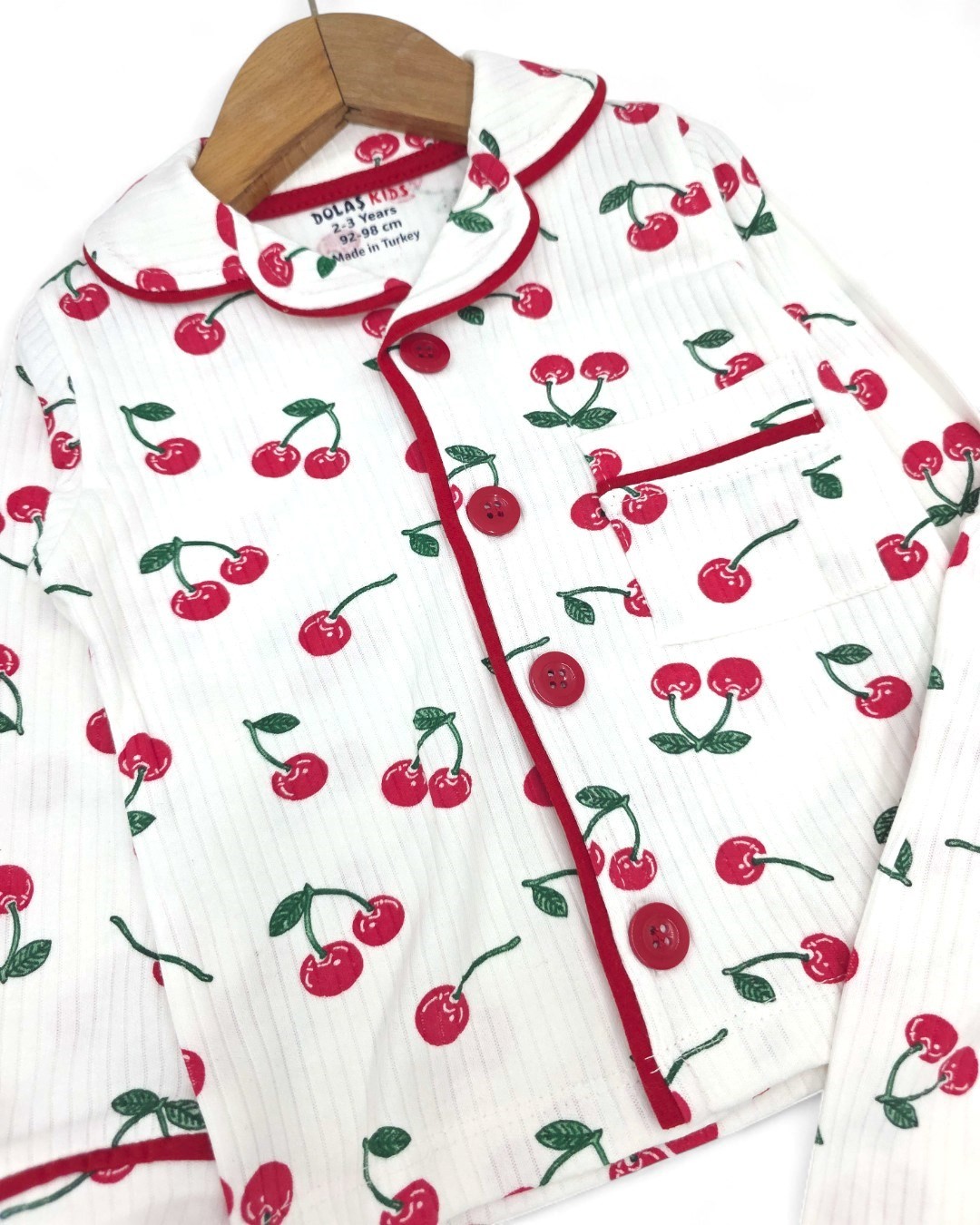 Kız Çocuk Kiraz Baskılı Kruvaze Yakalı, Fitilli Mevsimlik Gecelik Pijama Takımı 2-6 Yaş R2187
