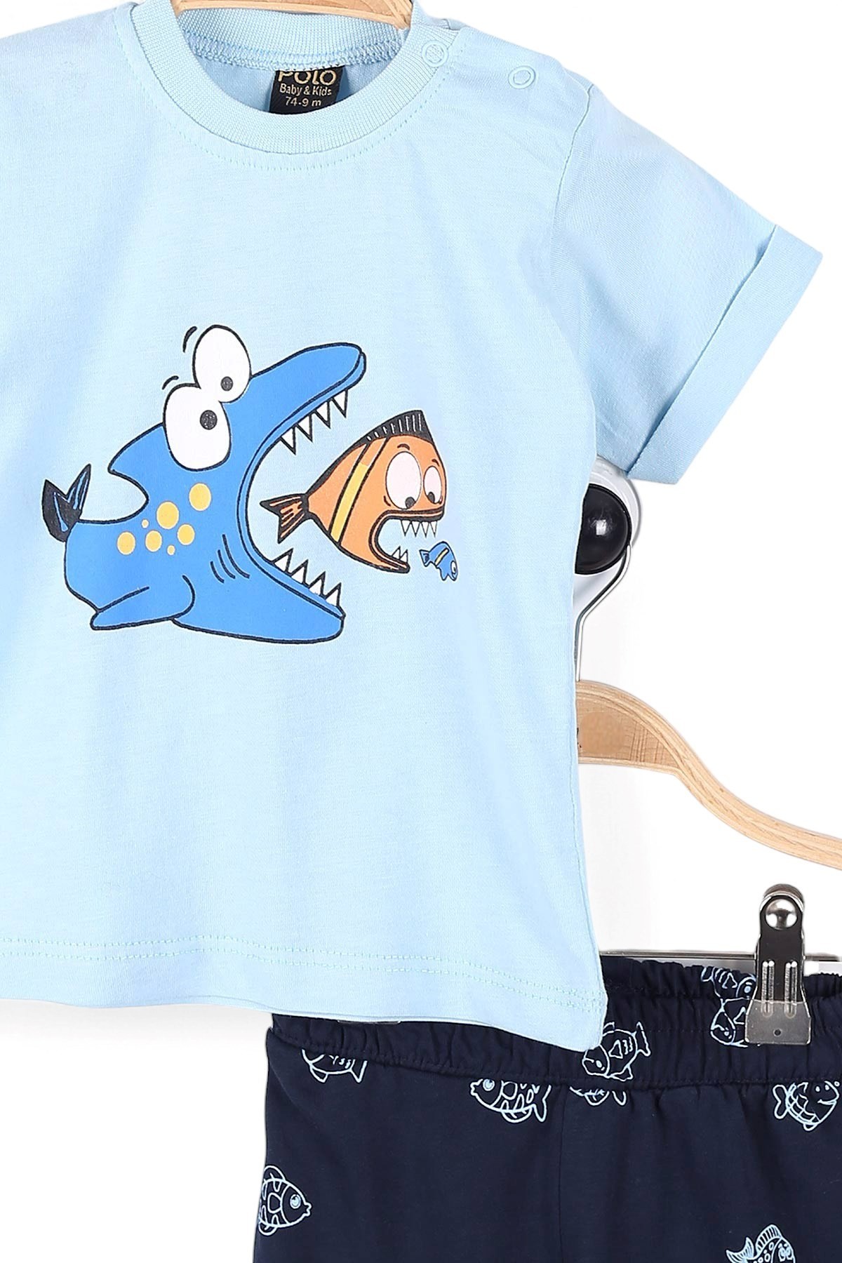 ERKEK BEBEK 6-9-12-18-24 AY YAZLIK BALIK BASKILI T-SHIRT VE ŞORTLU ALT ÜST TAKIM R1752
