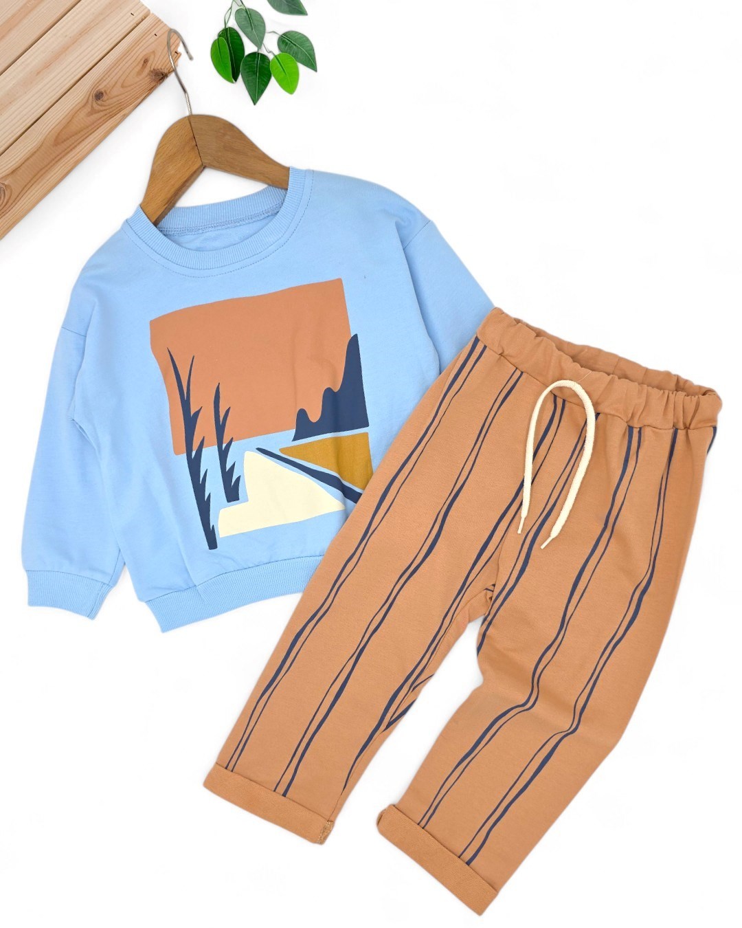 Erkek Çocuk Manzara Baskılı Sweatshirt, Çizgili Pantalonlu Özgün Tasarım Alt Üst Eşofman Takımı R2083 - MAVİ