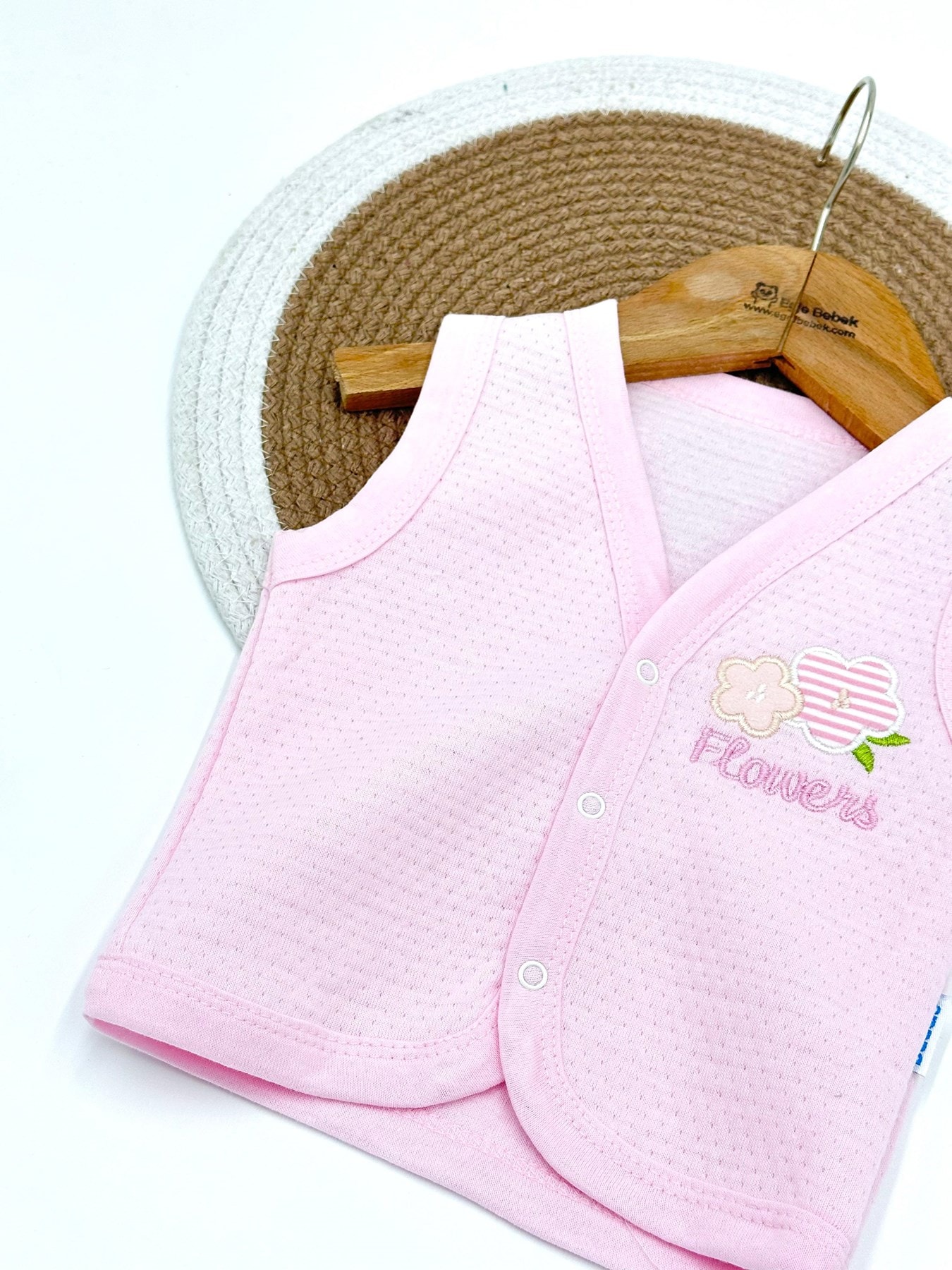 KIZ BEBEK KAPİTONU KUMAŞ ÇİÇEK NAKIŞLI 3-6-9-12-18 AY YELEK R1504