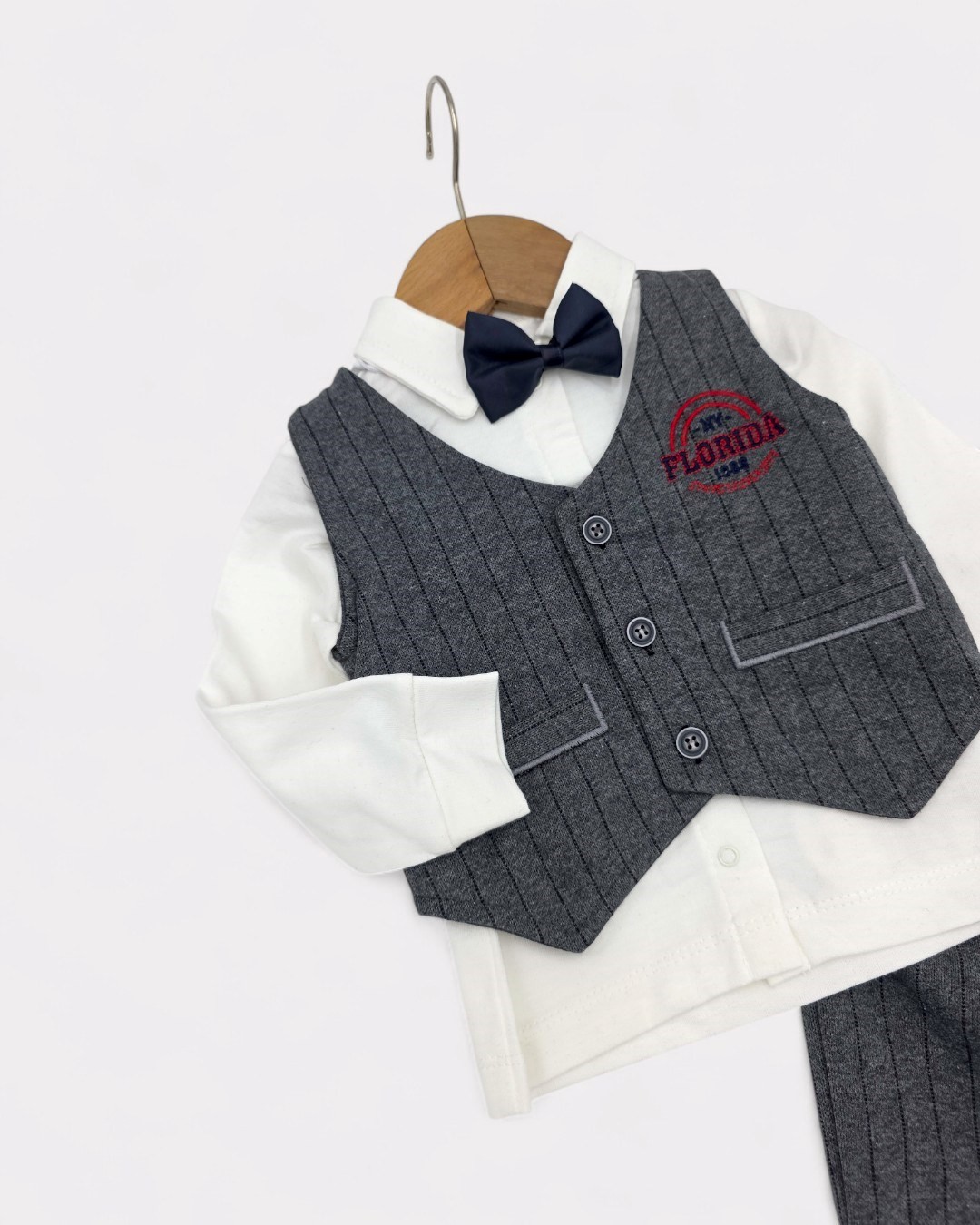 Erkek Bebek 4 Parça Özel Gün Takımı - Yelekli Papyolu Şık Alt Üst Takım 6-24 Ay Mevsimlik R1981