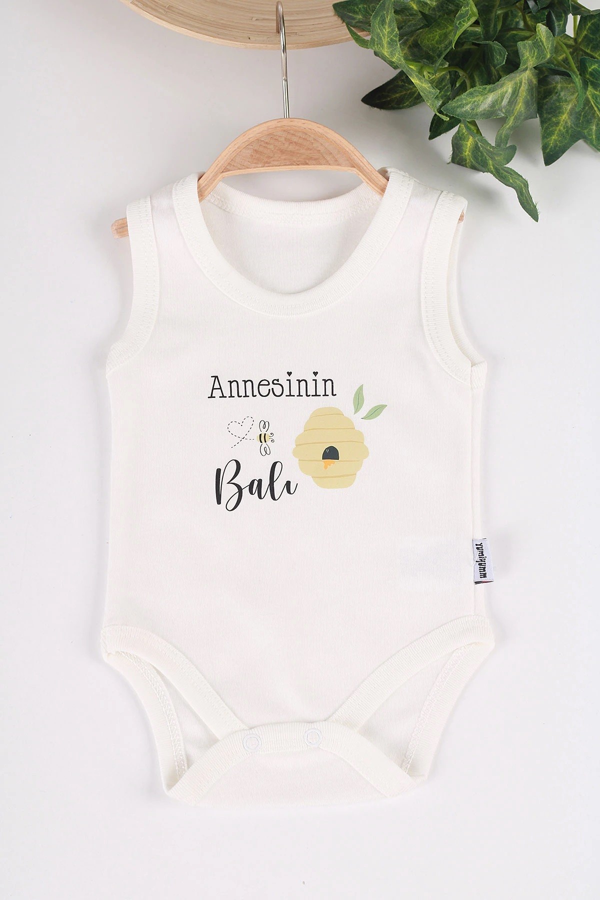 YENİ DOĞAN YAZILI ZIBIN "BENİ EN ÇOK .... SEVER" BASKILI 0-12 AY %100 PAMUK R1014 - BALI