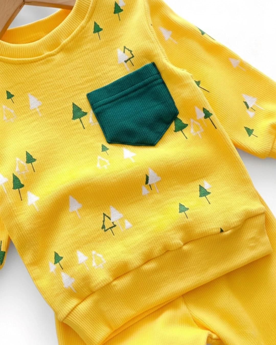 Fitilli Ağaç Baskılı Unisex 6-9-12-18-24 Ay Kaşkorse Mevsimlik Kumaş Alt Üst Bebek Takımı R2375