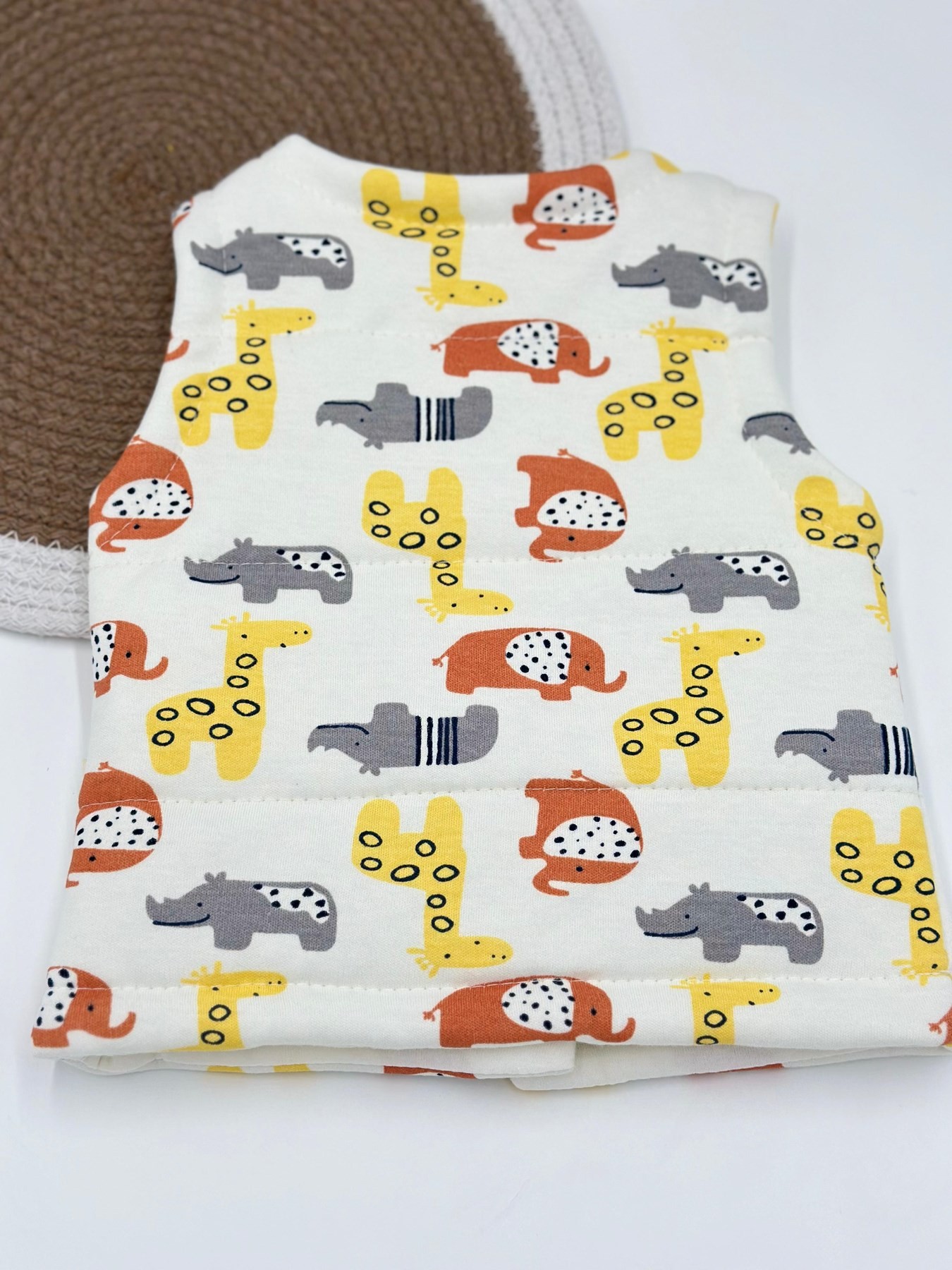 ERKEK BEBEK YENİ DOĞAN ELYAF DOLGULU BASKILI YELEK 3-12 AY R1160