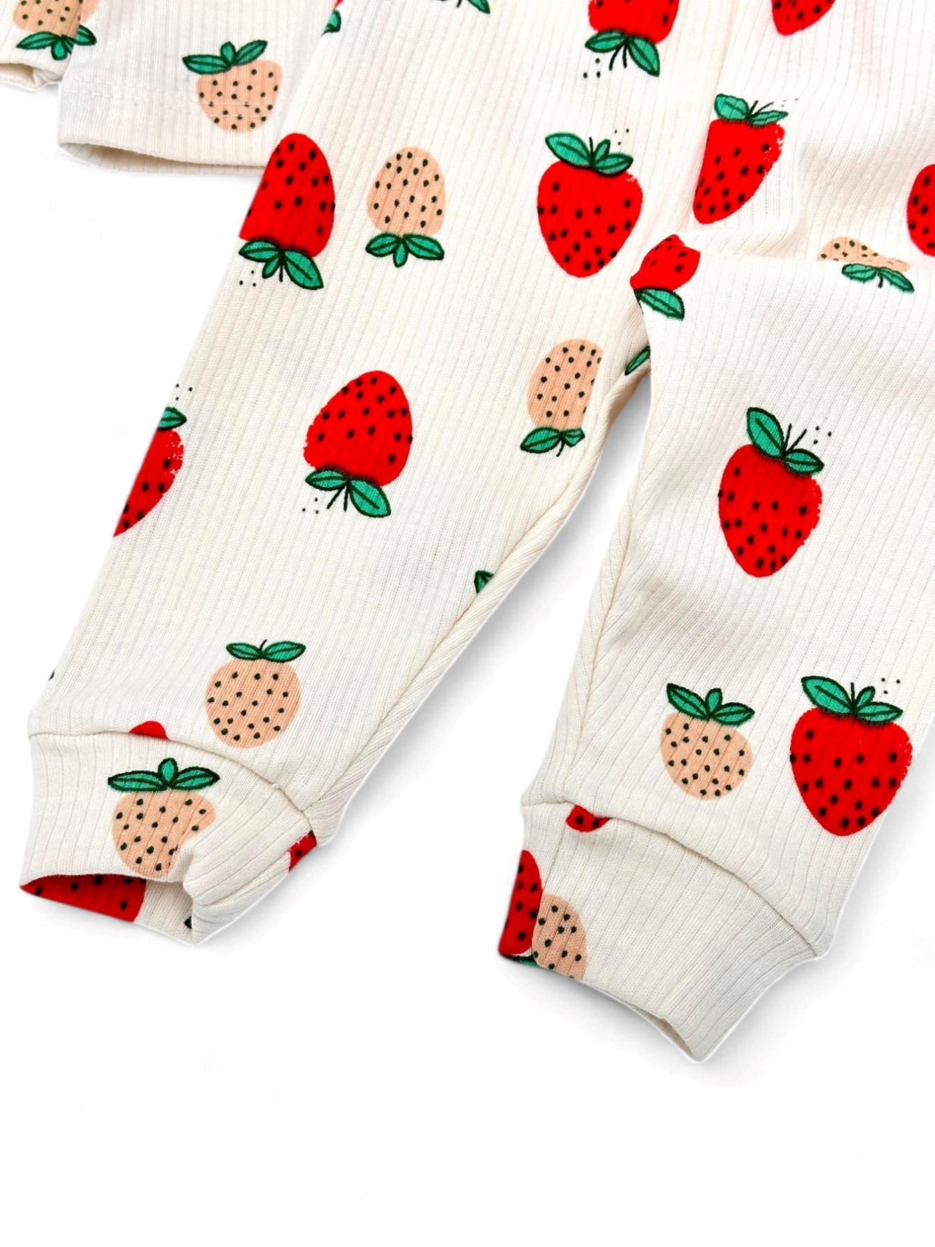 Kız Bebek Çilek Baskılı İnce Fitilli Gecelik Pijama Takımı Çıtçıtlı  Alt Üst Takım  R1474