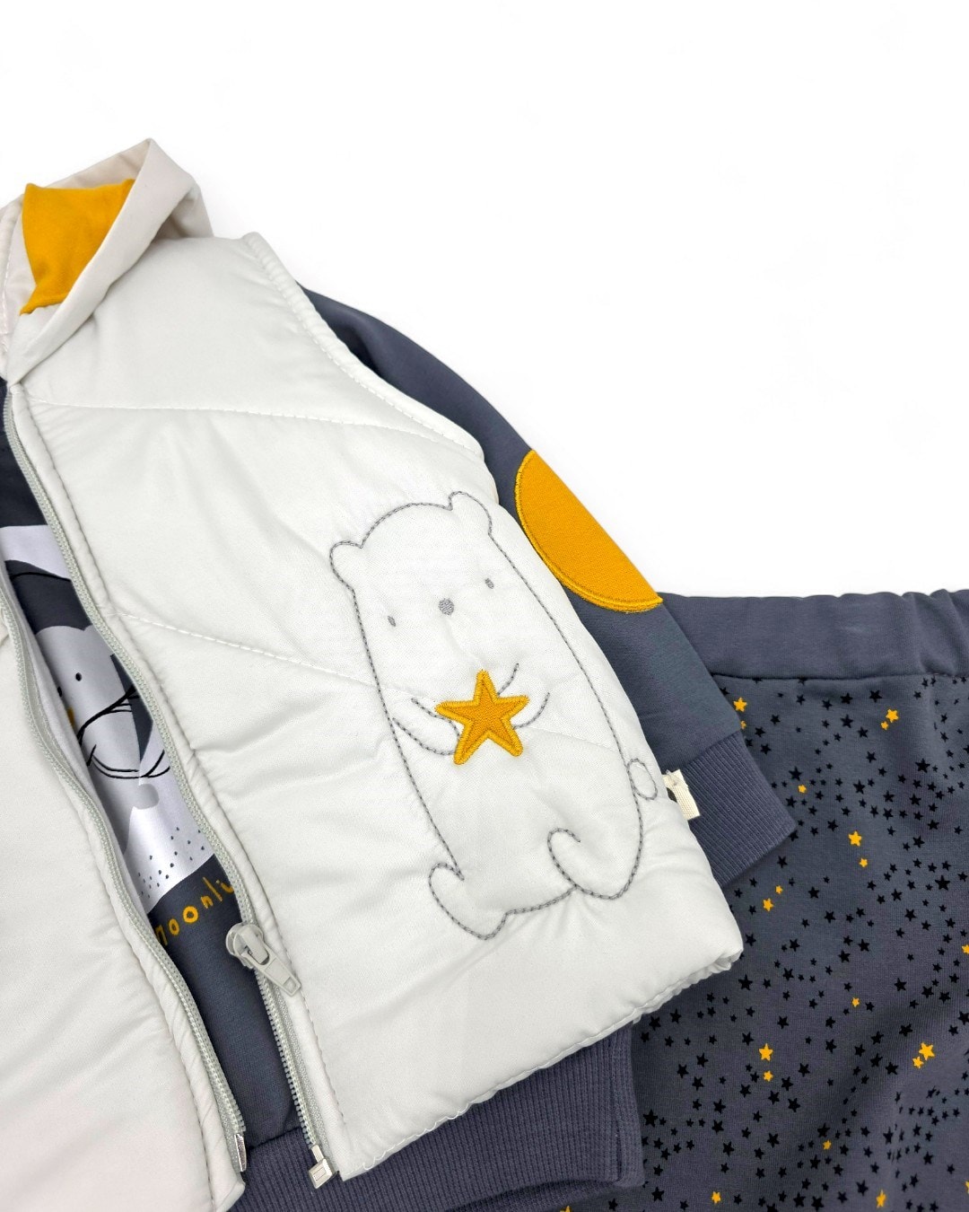 Erkek Bebek Mevsimlik Şişme Yelekli Hilal Nakışlı, 3 Parça 6-9-12-18 Ay Alt Üst Takım R2313