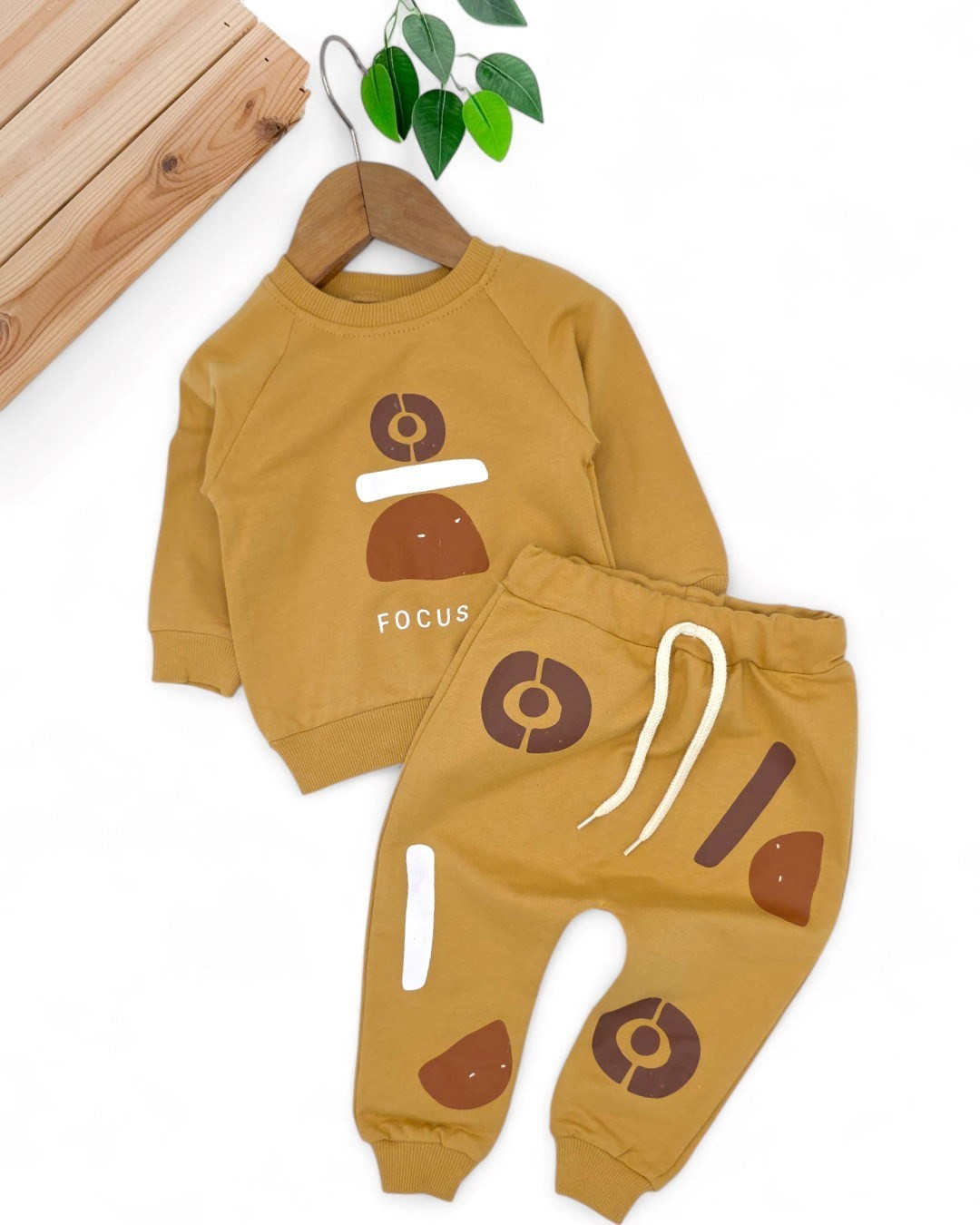 Erkek Bebek Mevsimlik Focus Baskılı Sweatshirt ve Altlı 6-9-12-18-24 Ay Şık Bebek Takımı R2113 - HARDAL