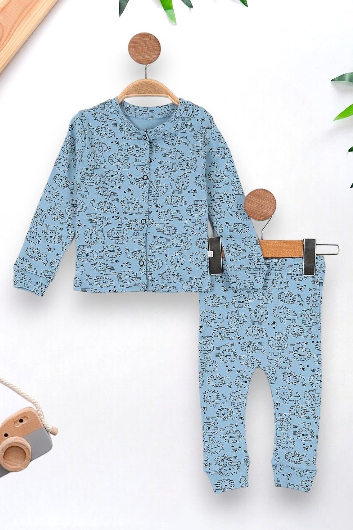 Bebek Aslan Baskılı Çıtçıtlı Gecelik Takımı 3-12 Ay %100 Pamuk,  Uzun Kollu Gecelik Takımı R1053