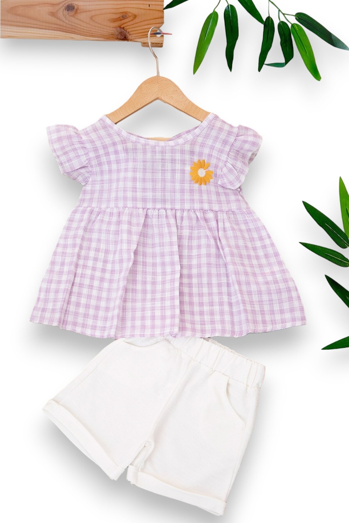 KIZ BEBEK YAZLIK PAPATYA NAKIŞLI KARELİ EKOSE DESENLİ DOKUMA MÜSLİN KUMAŞ ŞORTLU KIZ ÇOCUK TAKIMI R799 - LİLA