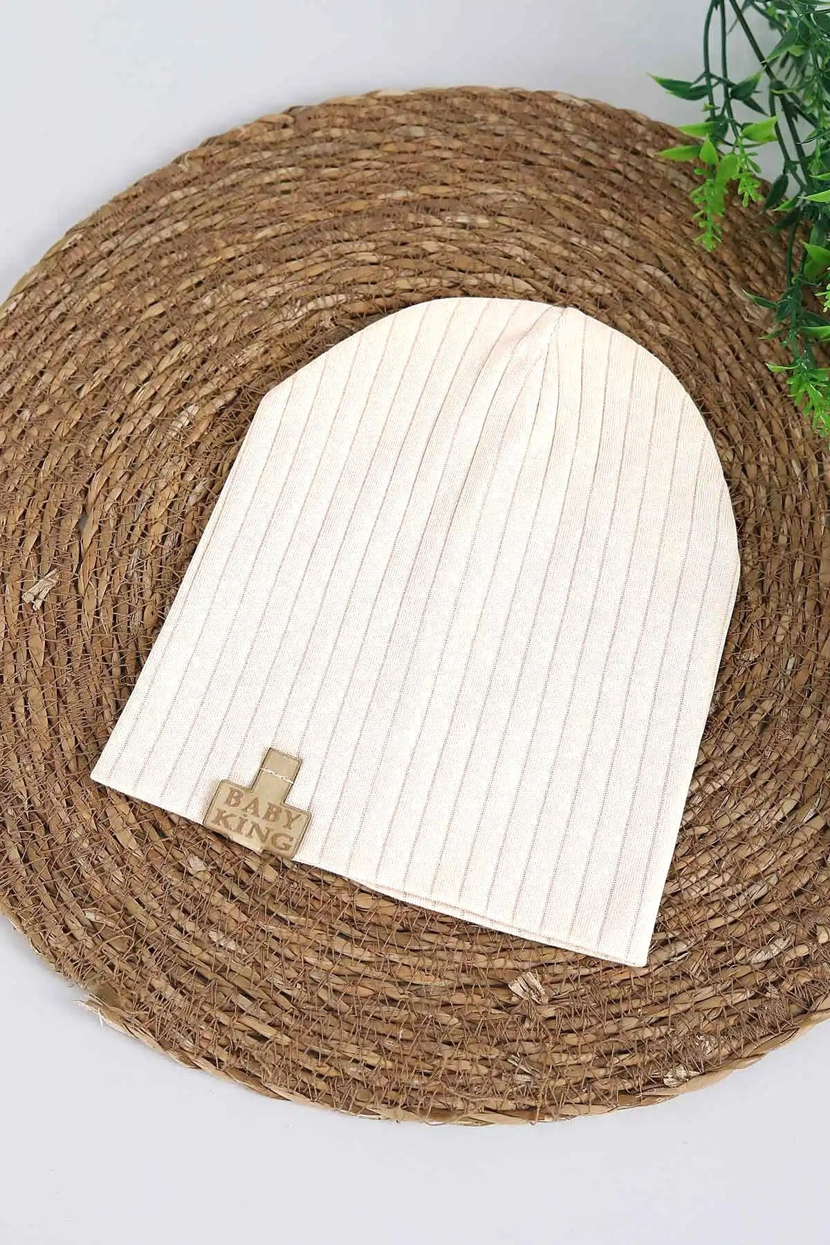 Erkek Bebek %100 Pamuklu Fitilli Penye Bere BR21 - EKRU