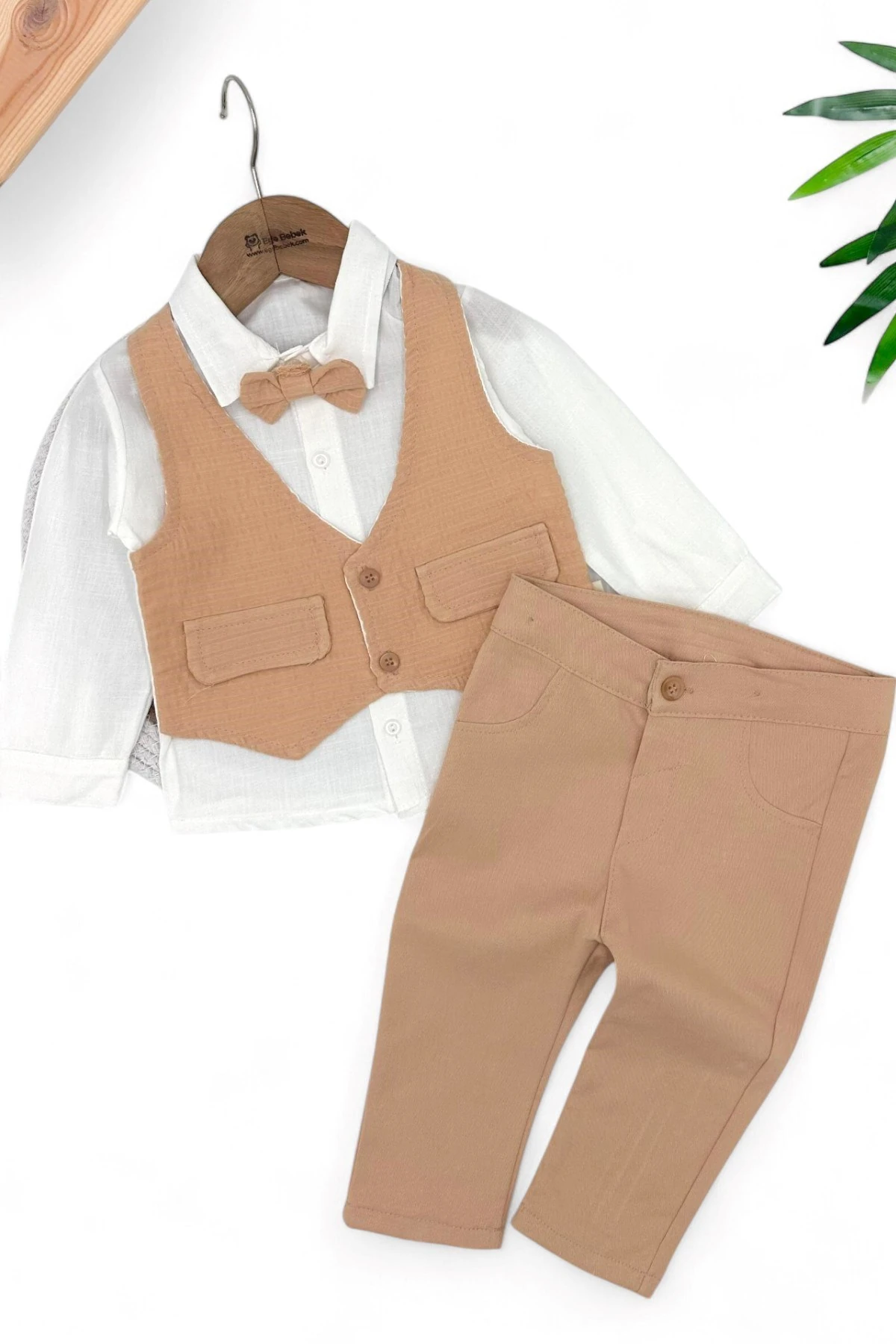 ERKEK BEBEK PAPYONLU KETEN GÖMLEKLİ KENDİNDEN YELEKLİ 2 PARÇA BAYRAMLIK 6-9-12-18-24 AY BEBEK TAKIMI R1432